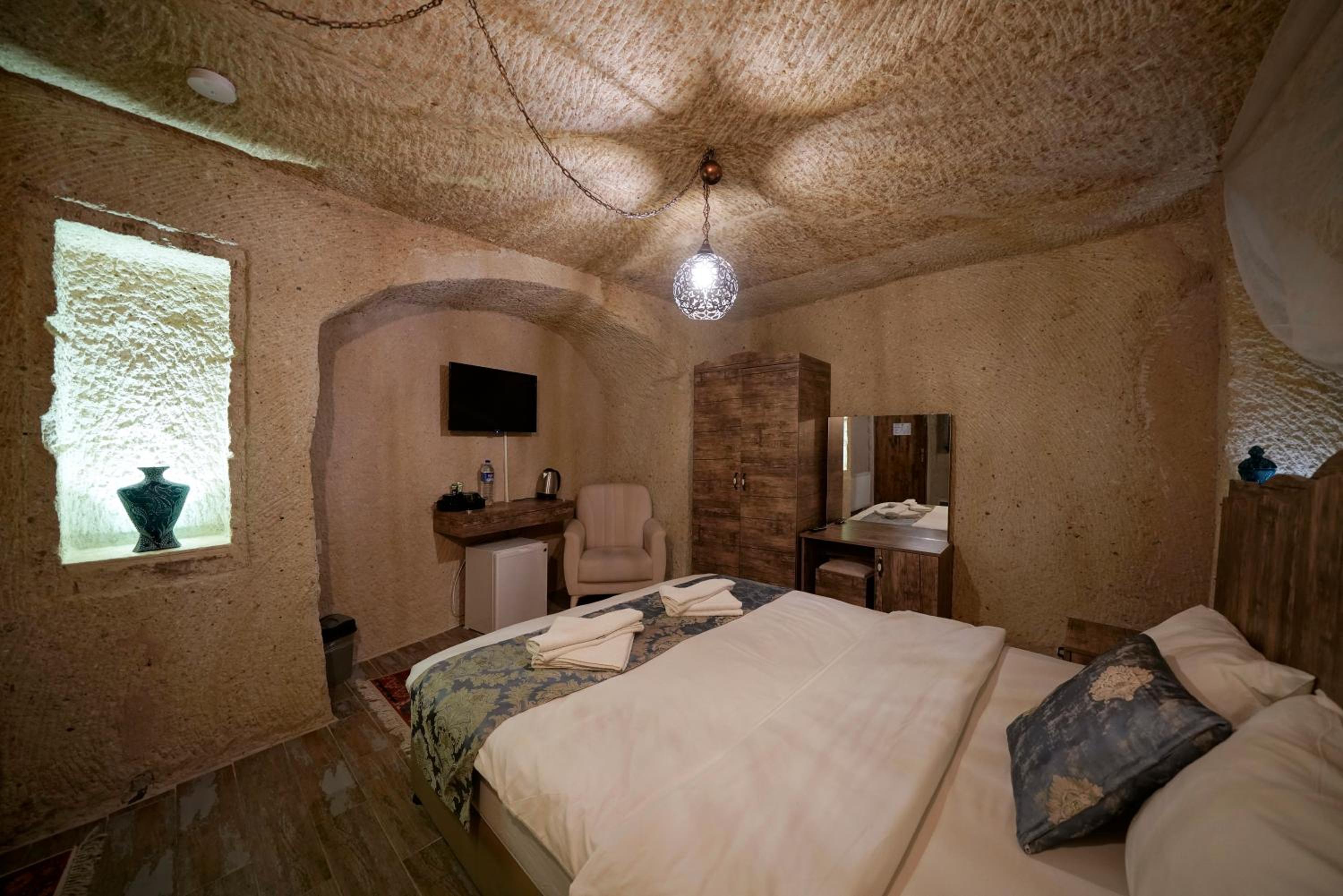 Standard Double Cave Room  - Photo 13