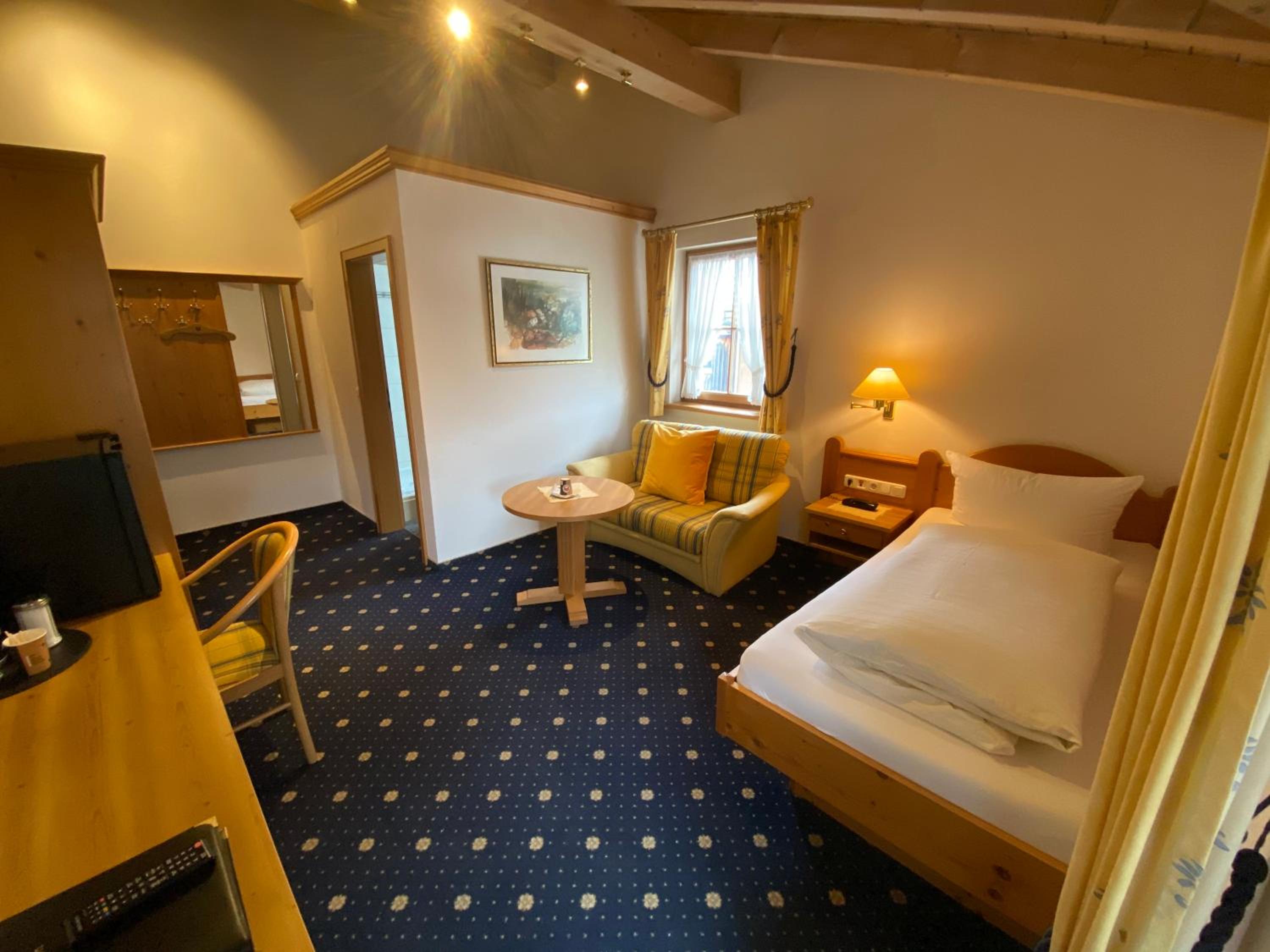 Comfort Single Room with Balcony