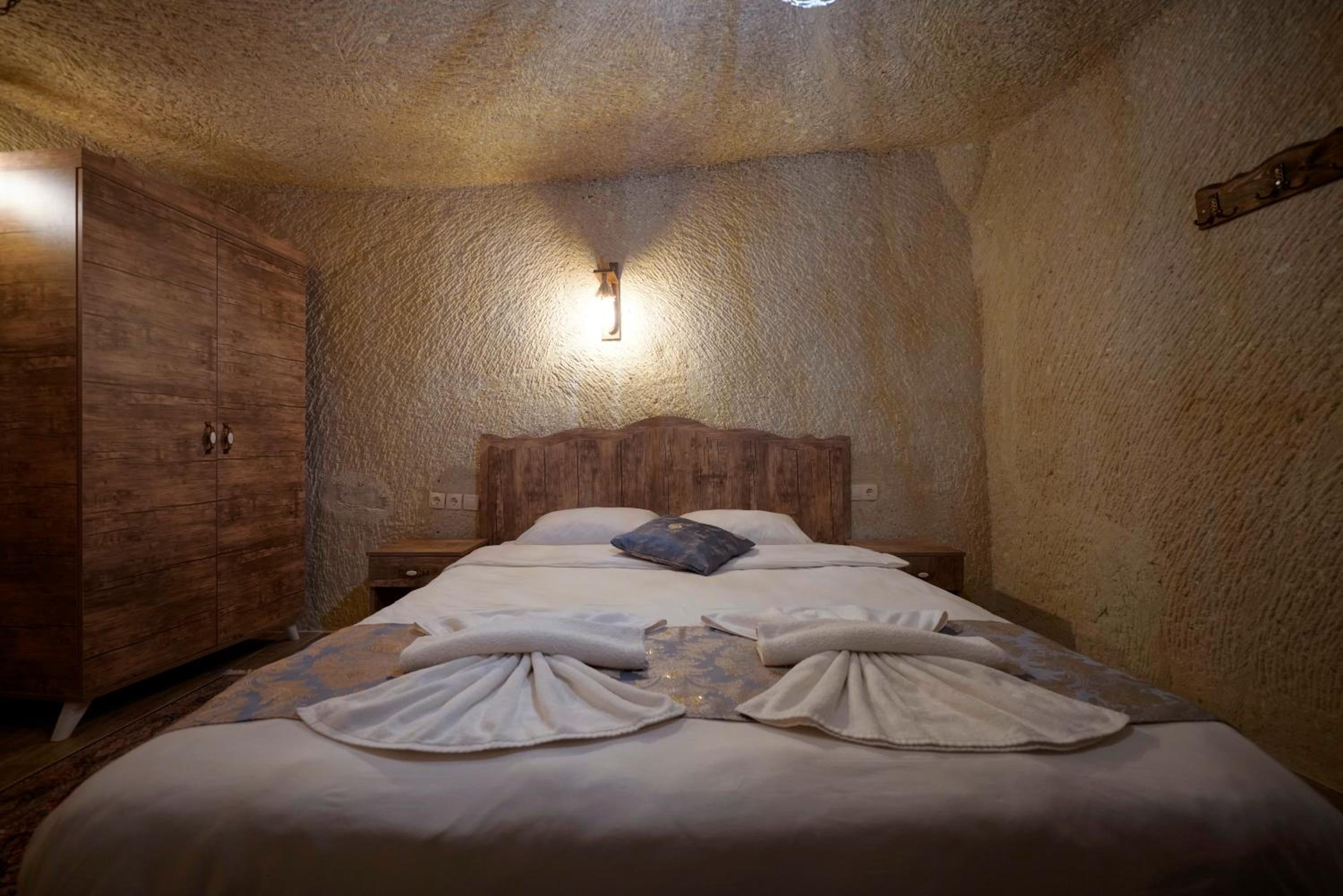 Classic Double Cave Room - Photo 7