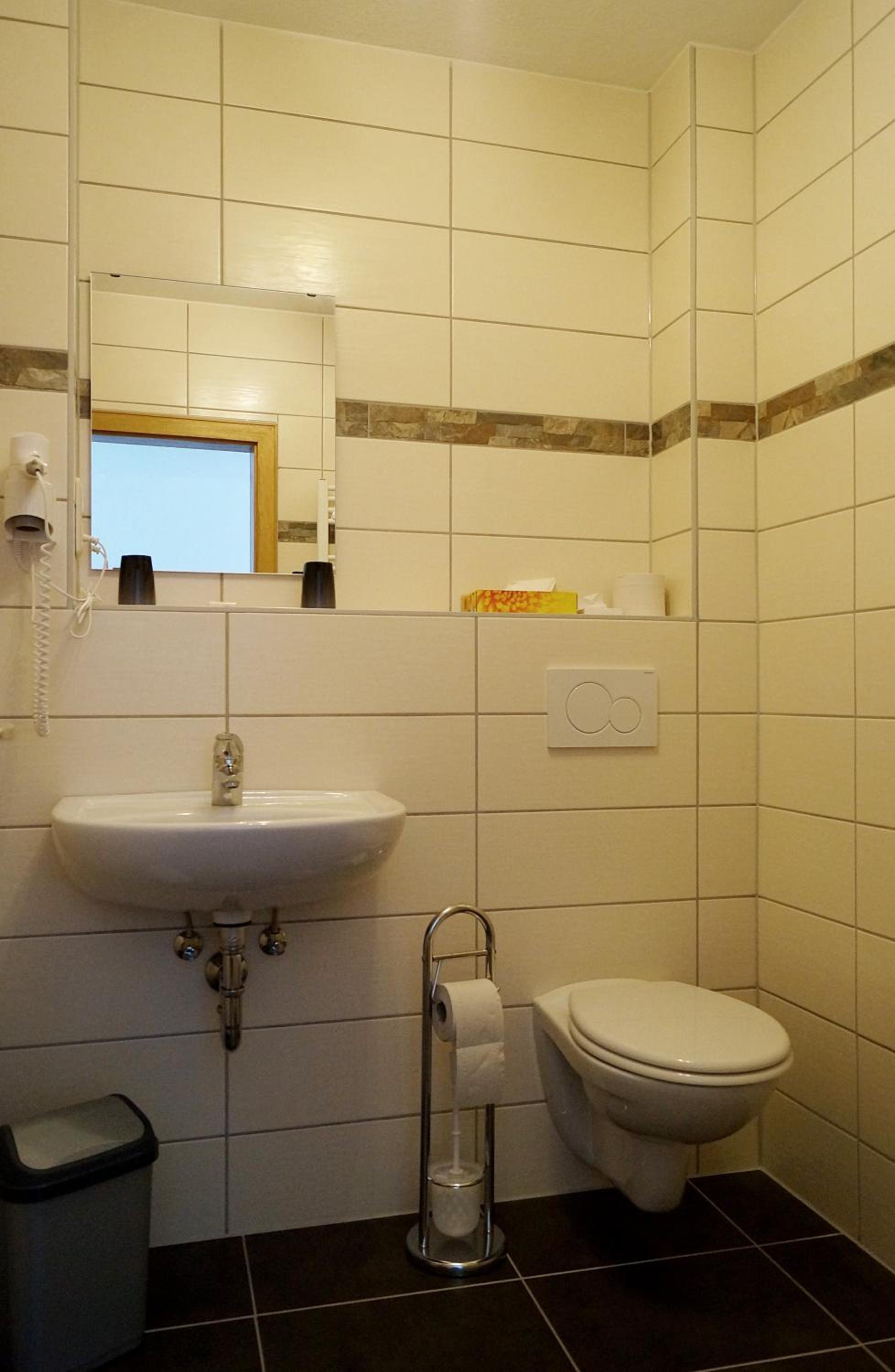 Double Room - Photo 4