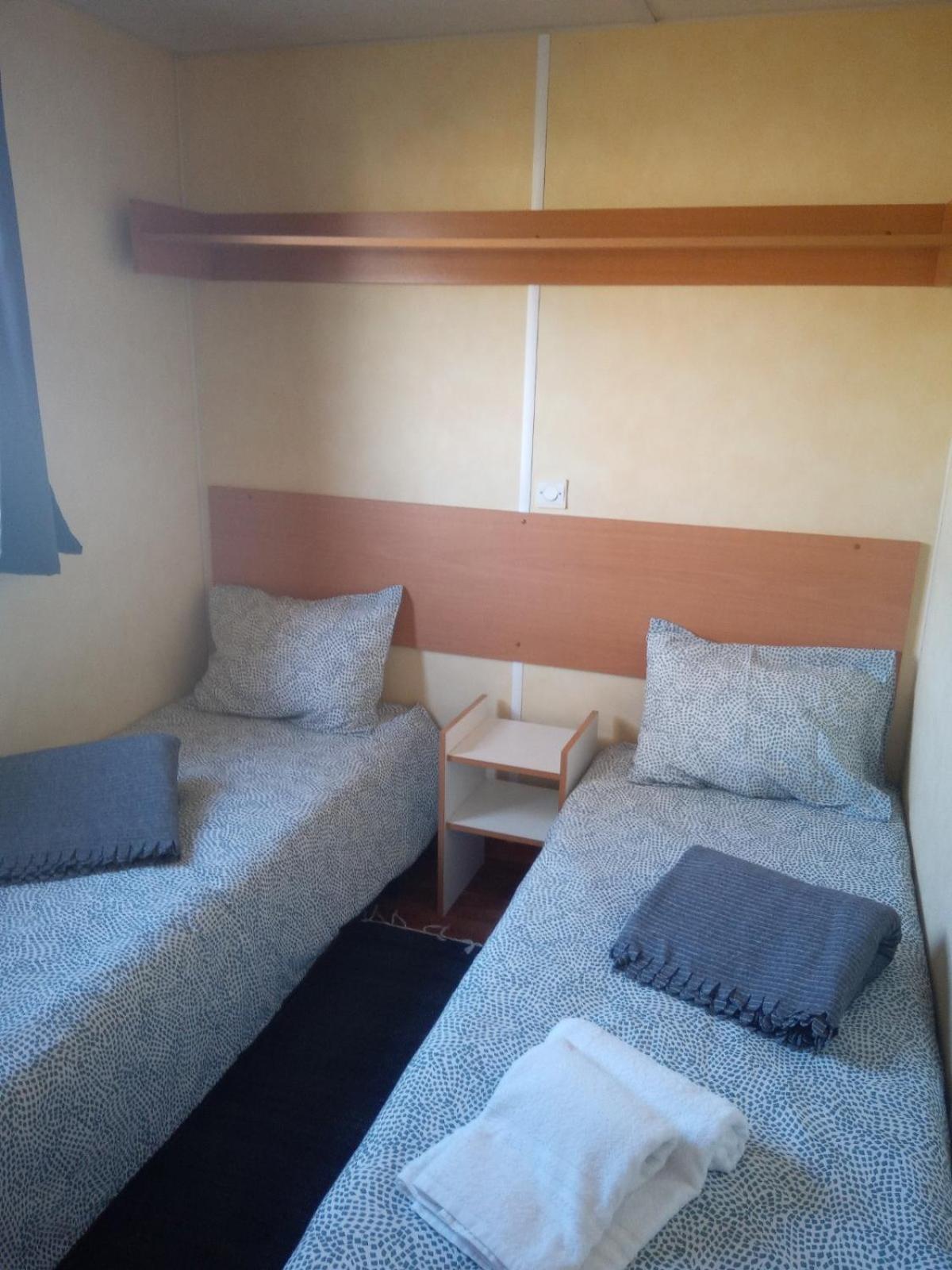 Mobile Home photo 3