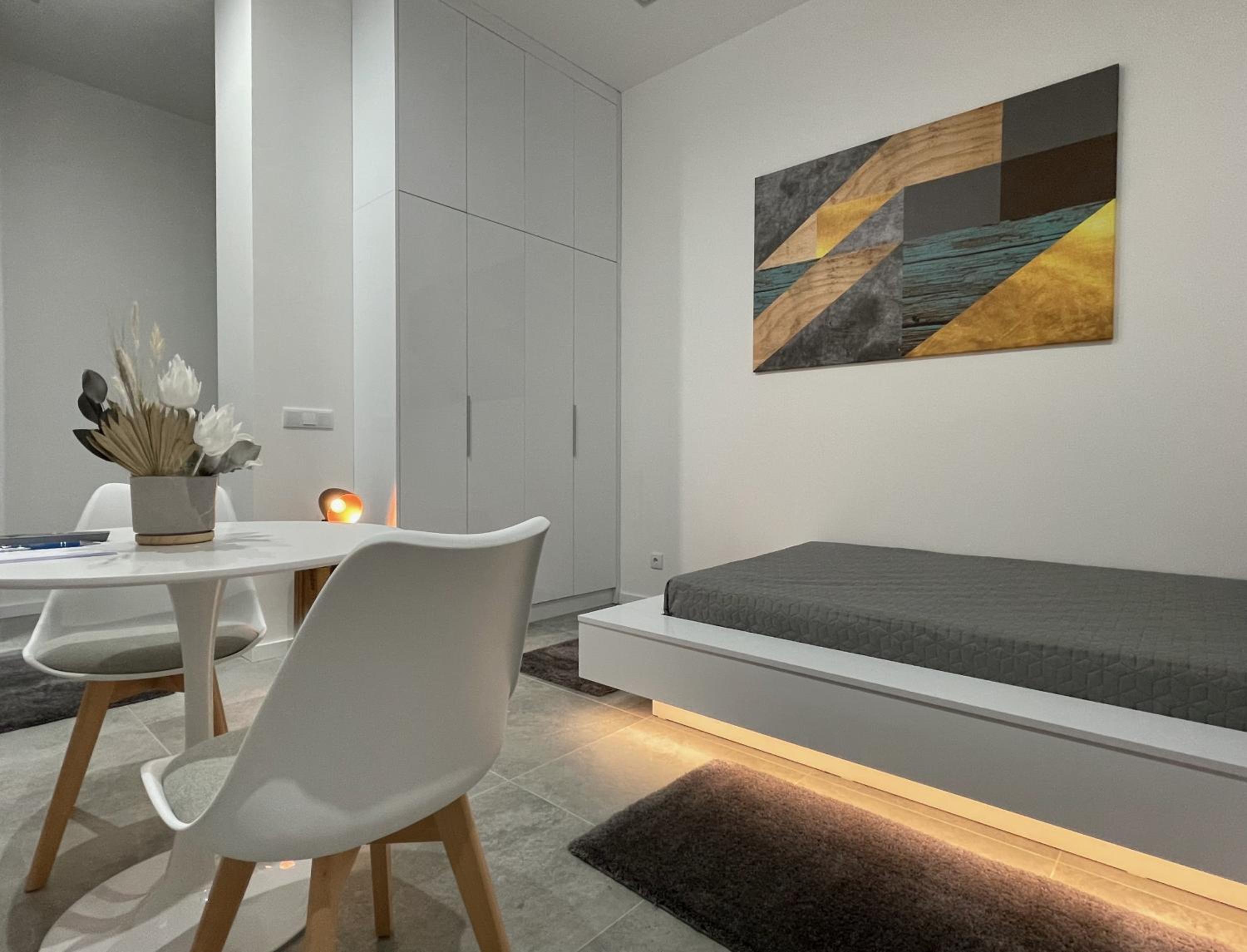Apartment - Photo 4