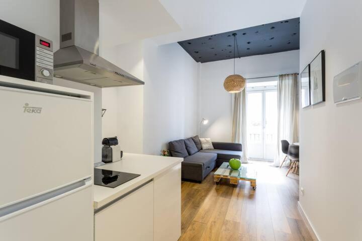 Deluxe Apartment with balcony - Photo 13