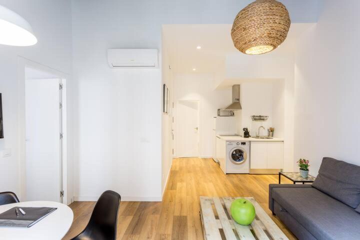 Deluxe Apartment with balcony - Photo 15