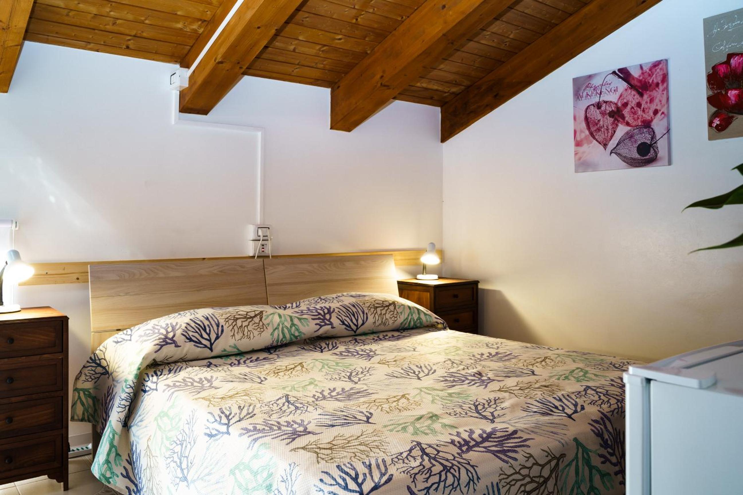 Double Room with Private Bathroom photo 1