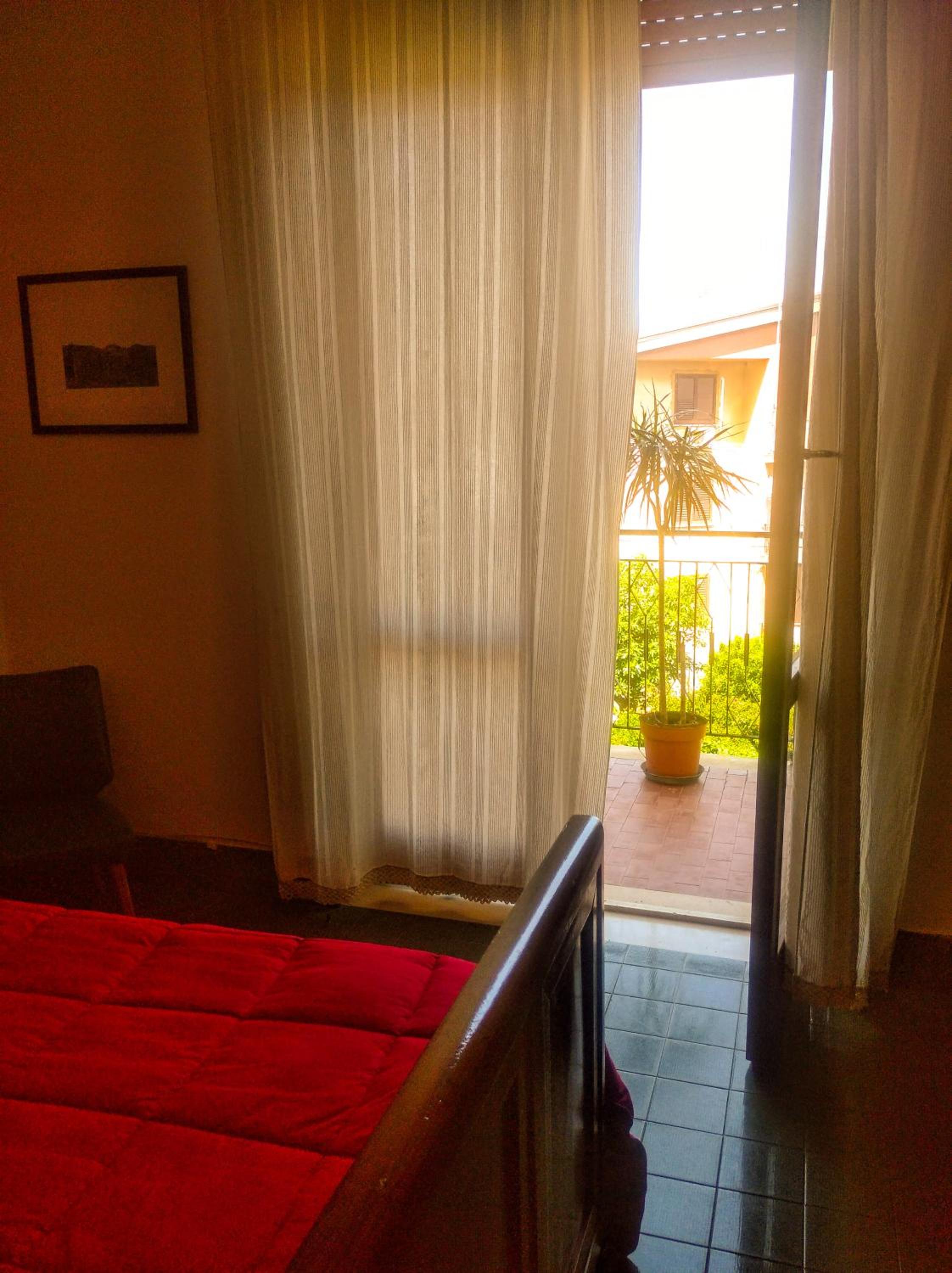 Double Room with Balcony - Photo 8