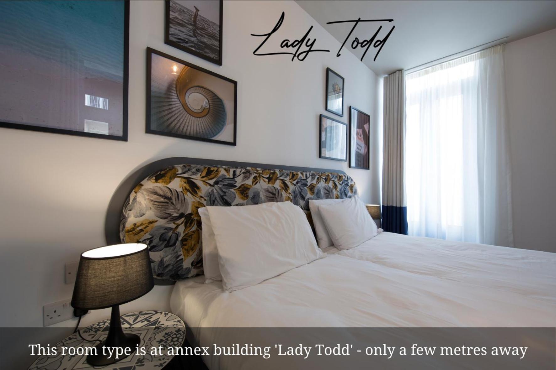 Standard Double or Twin Room Annex photo 3
