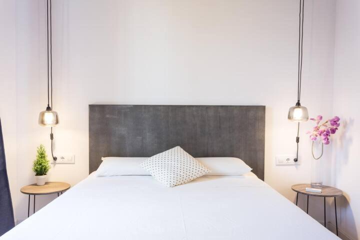 Bright Deluxe Apartment - Photo 4