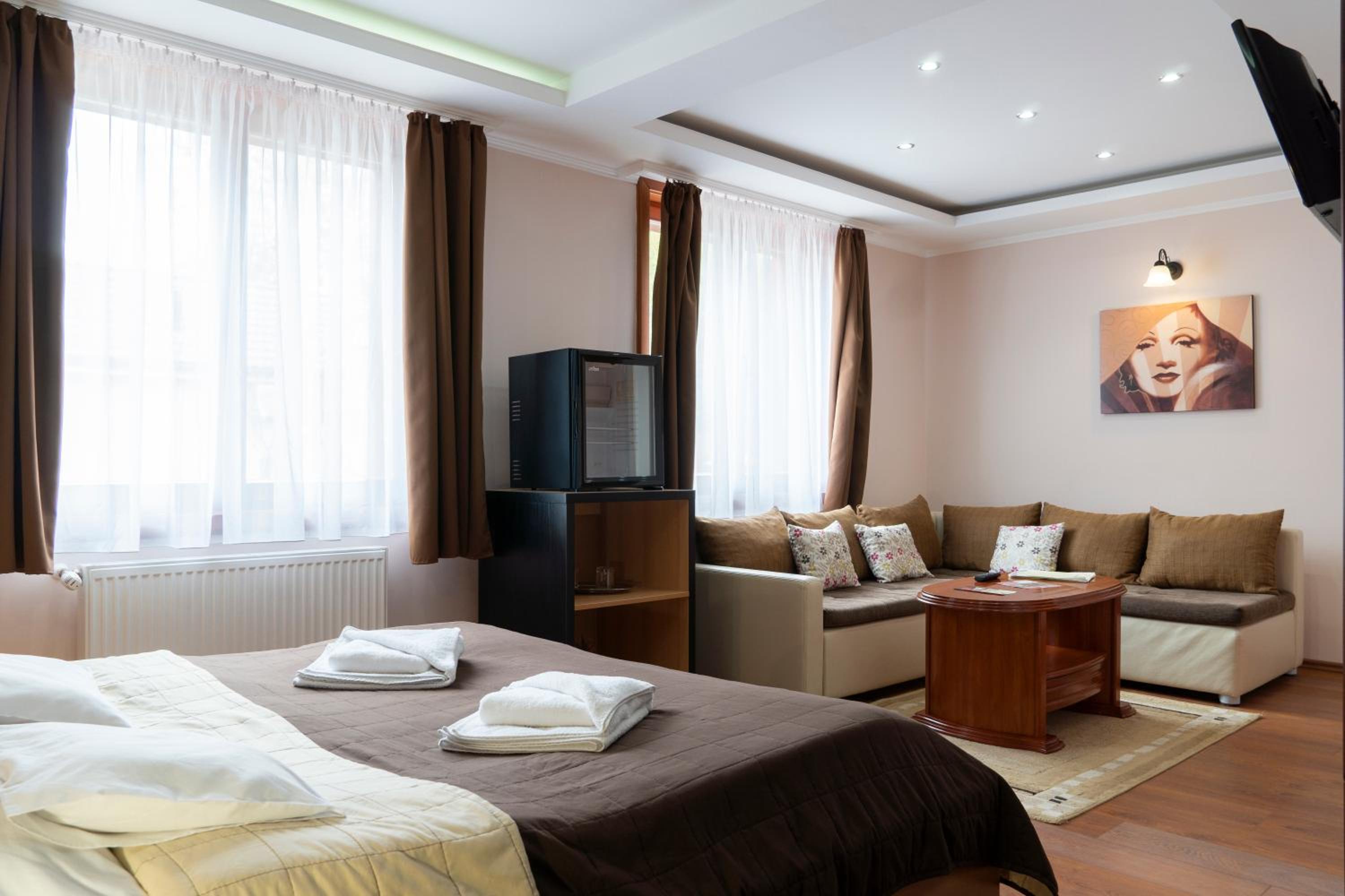Double Room with Sauna photo 3