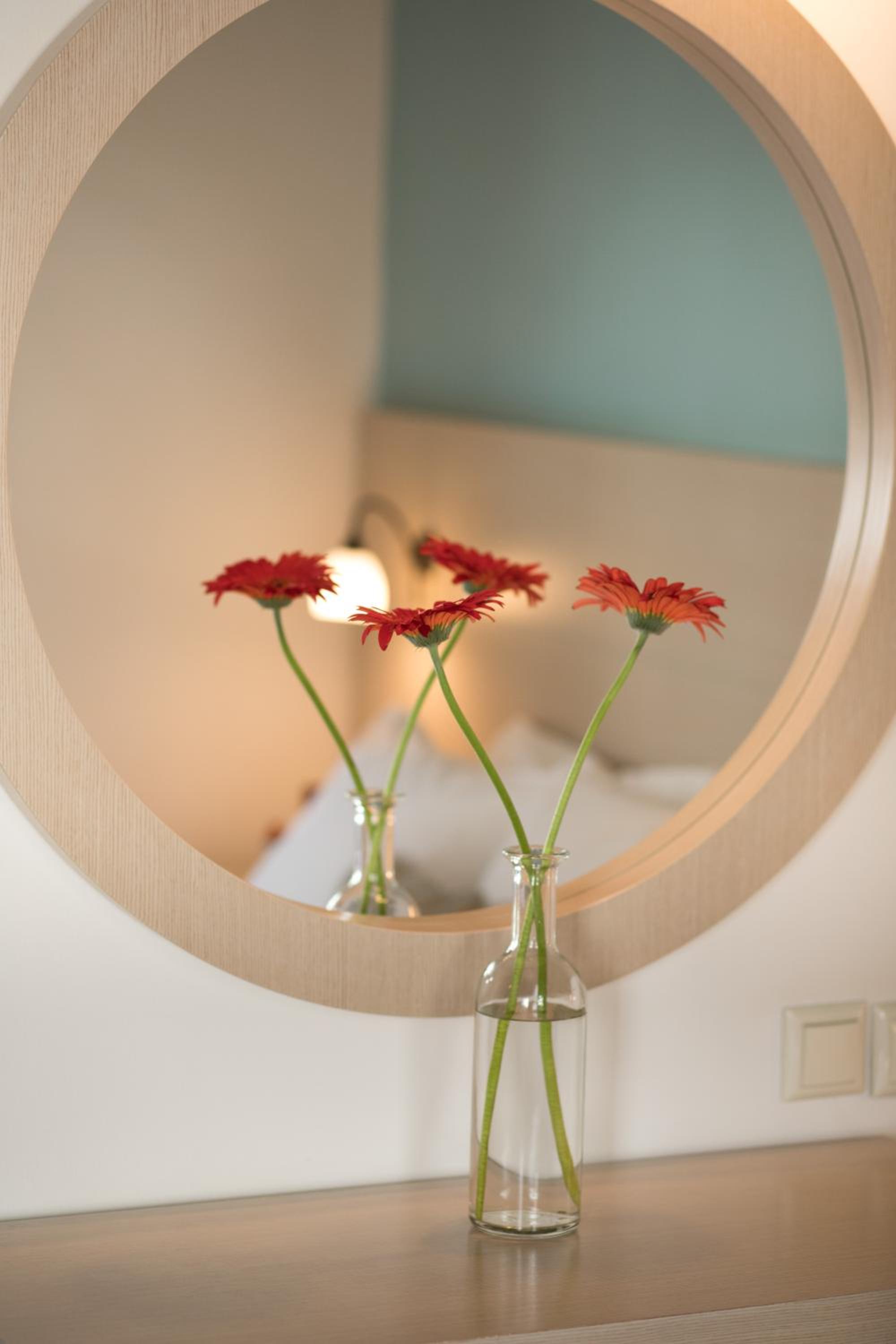 Superior Triple Room With Side Sea View photo 3