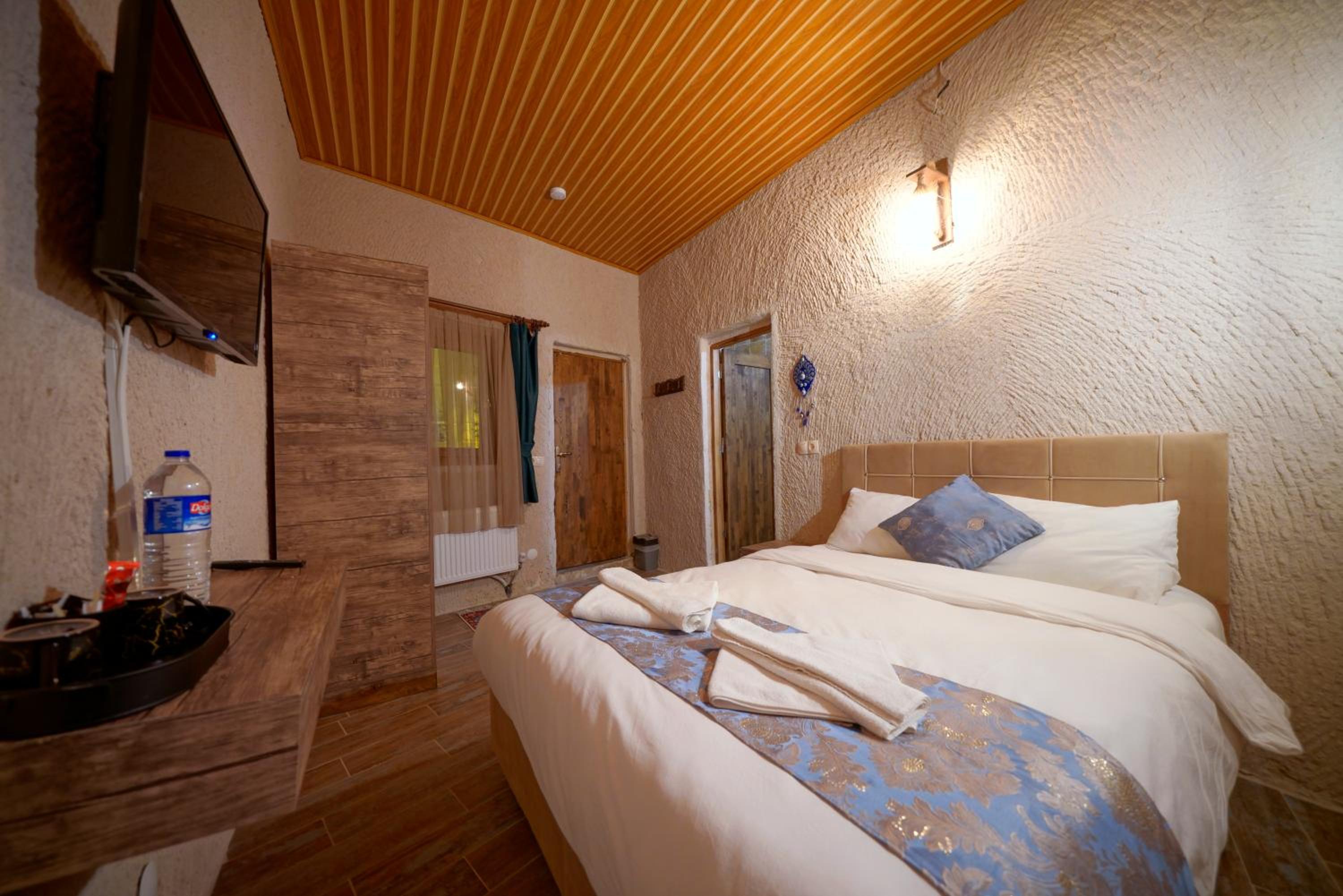 Economy Double Room - Photo 1