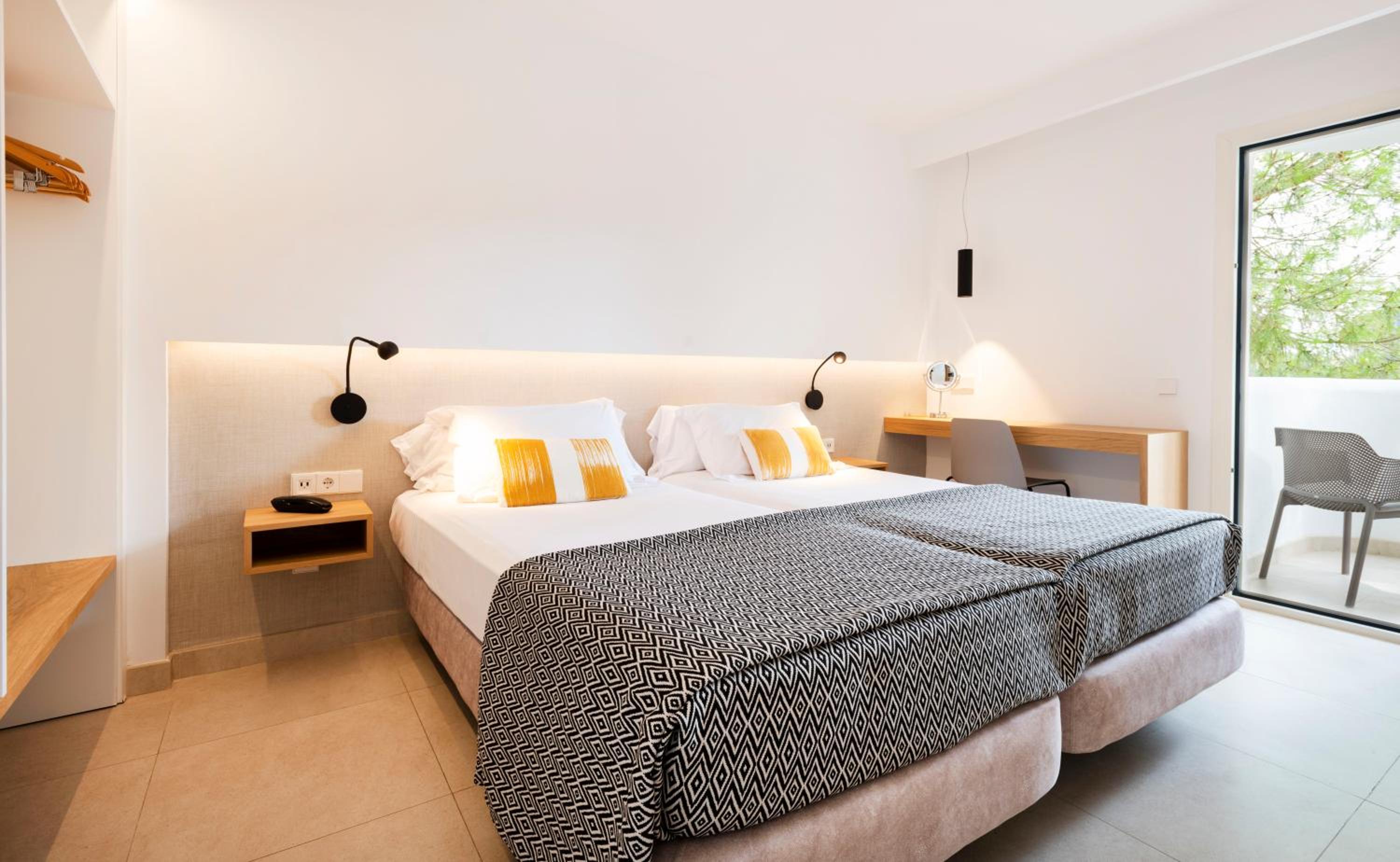 One-Bedroom Family Apartment
