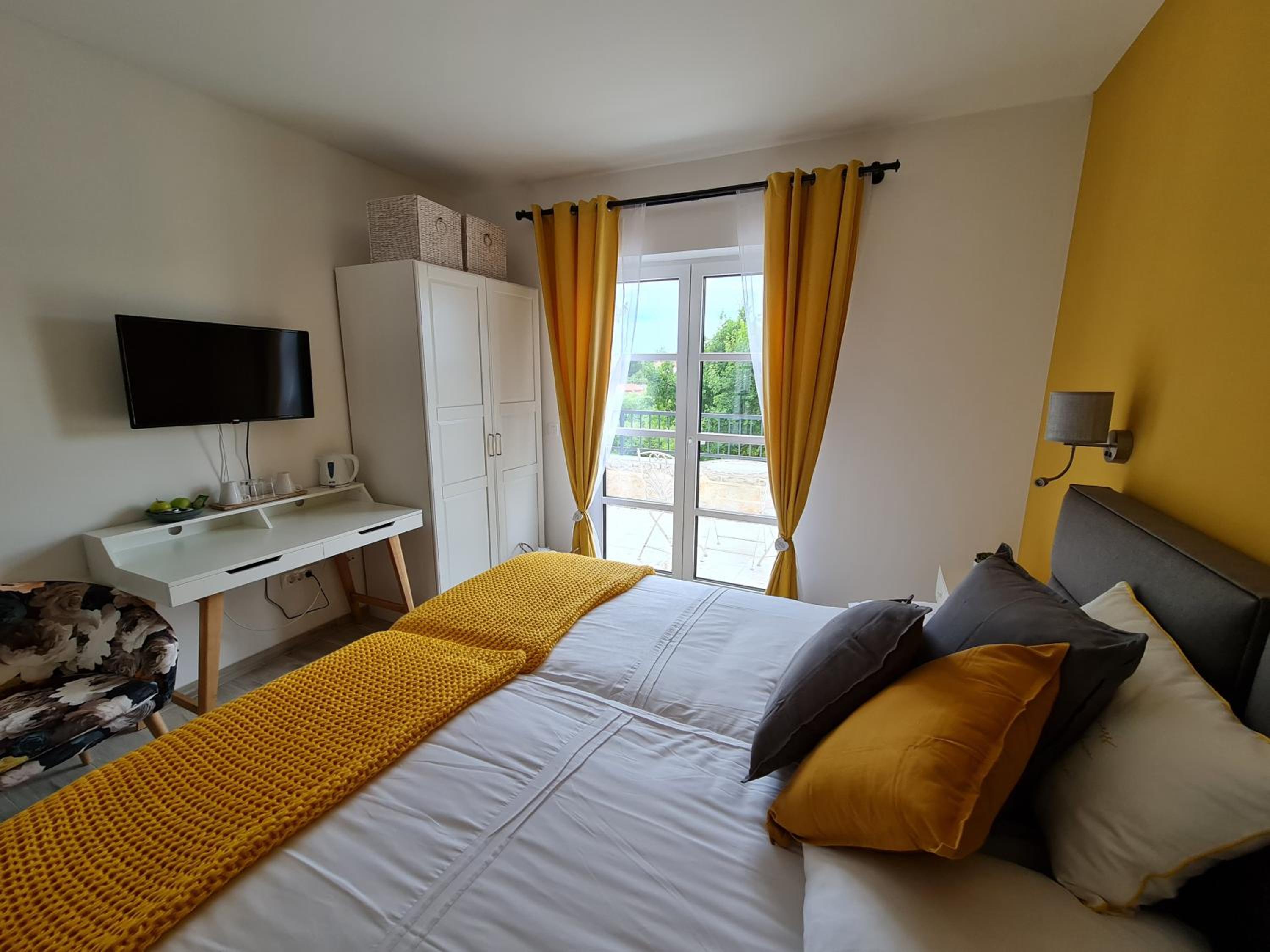 Double Room with Balcony