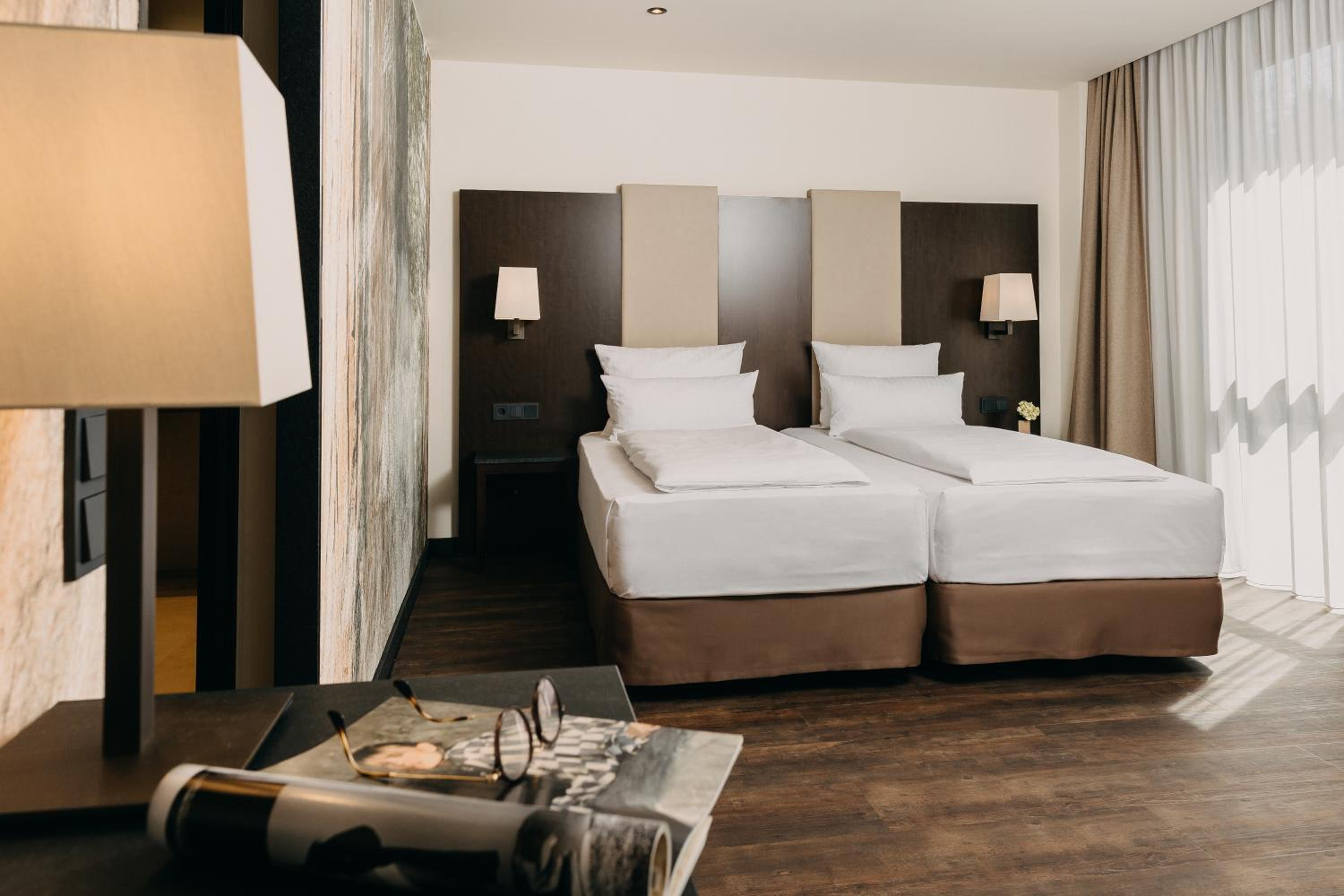Comfort Room - Photo 3