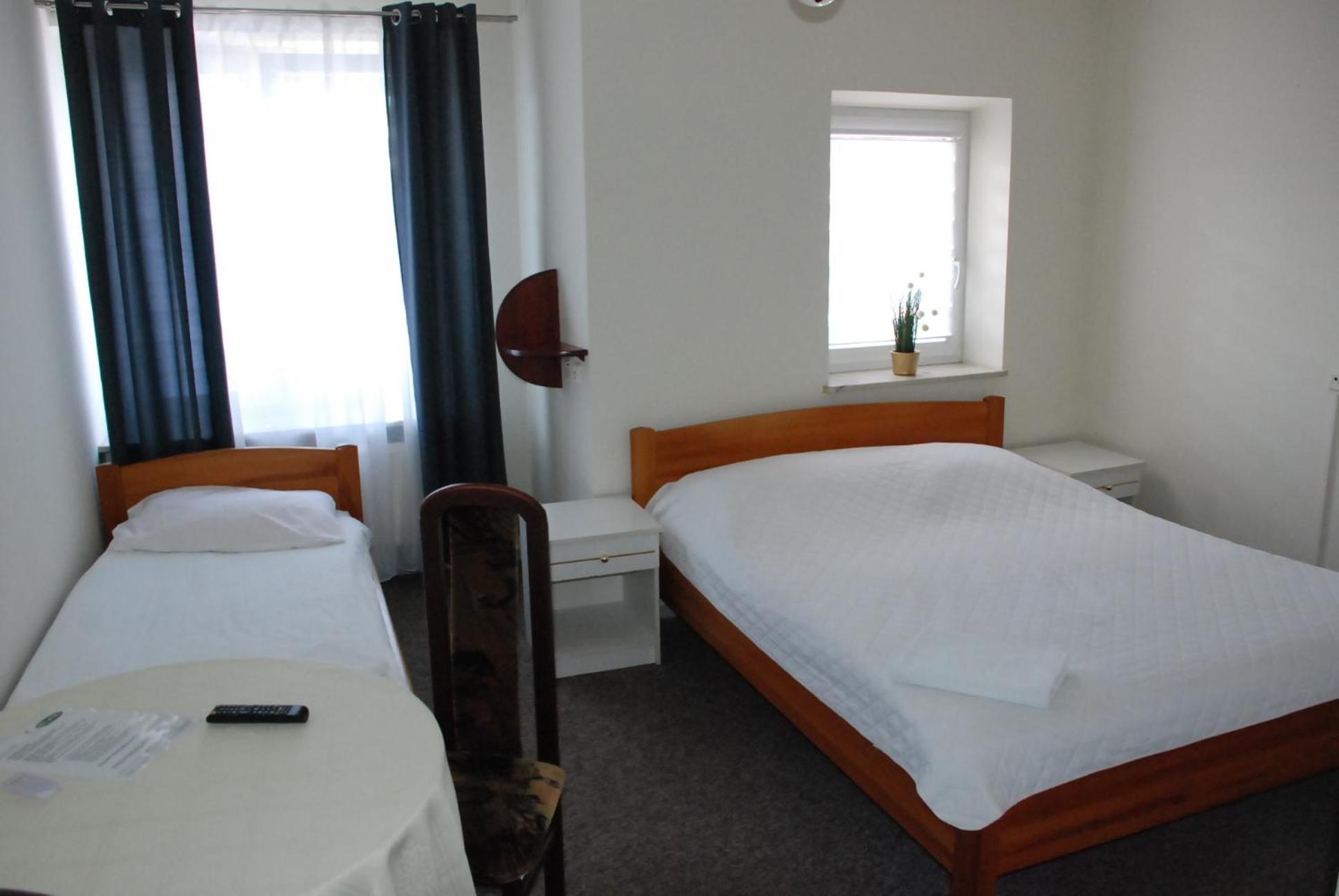 Comfort Triple Room with Shower photo 1