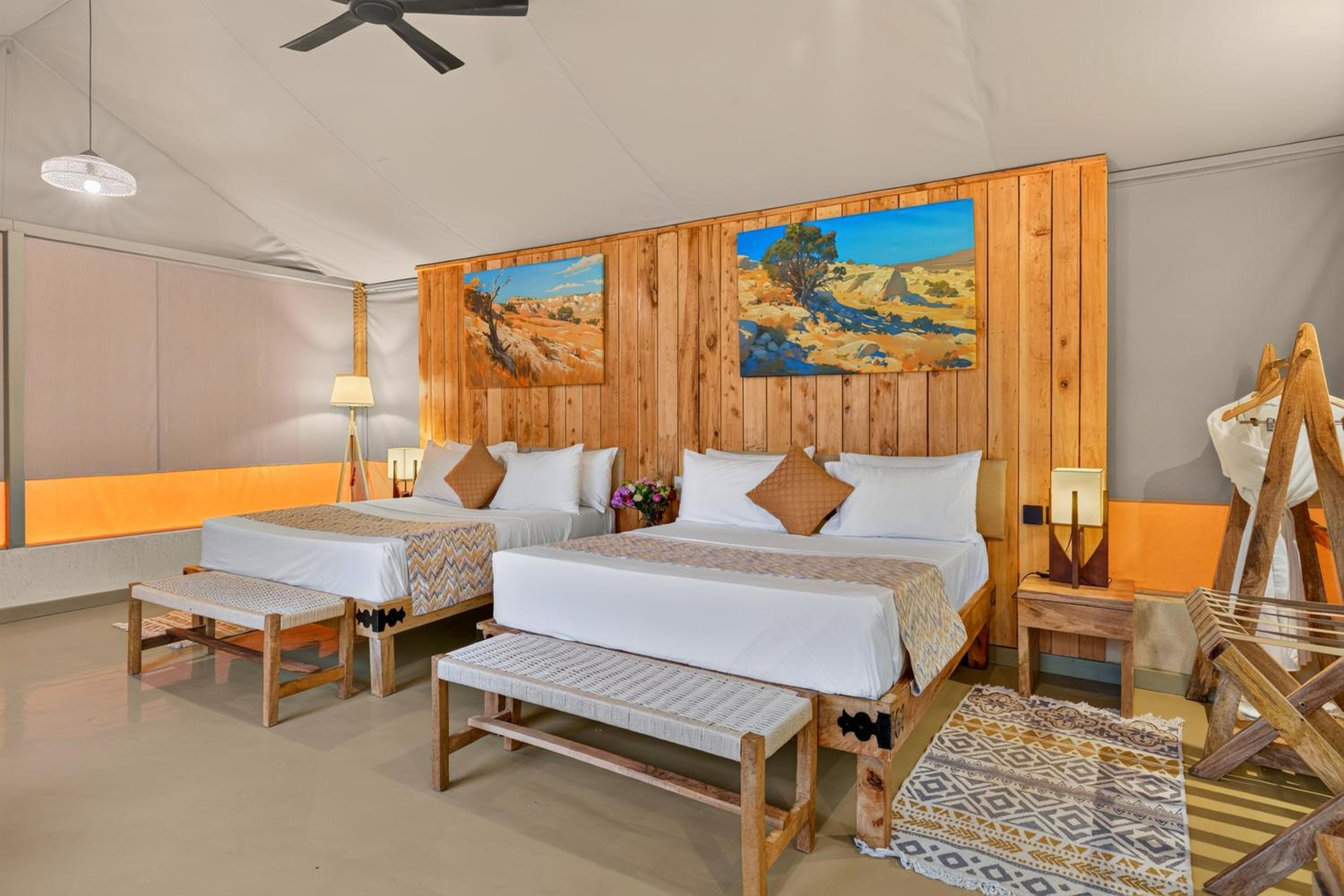Club Savanna Tent