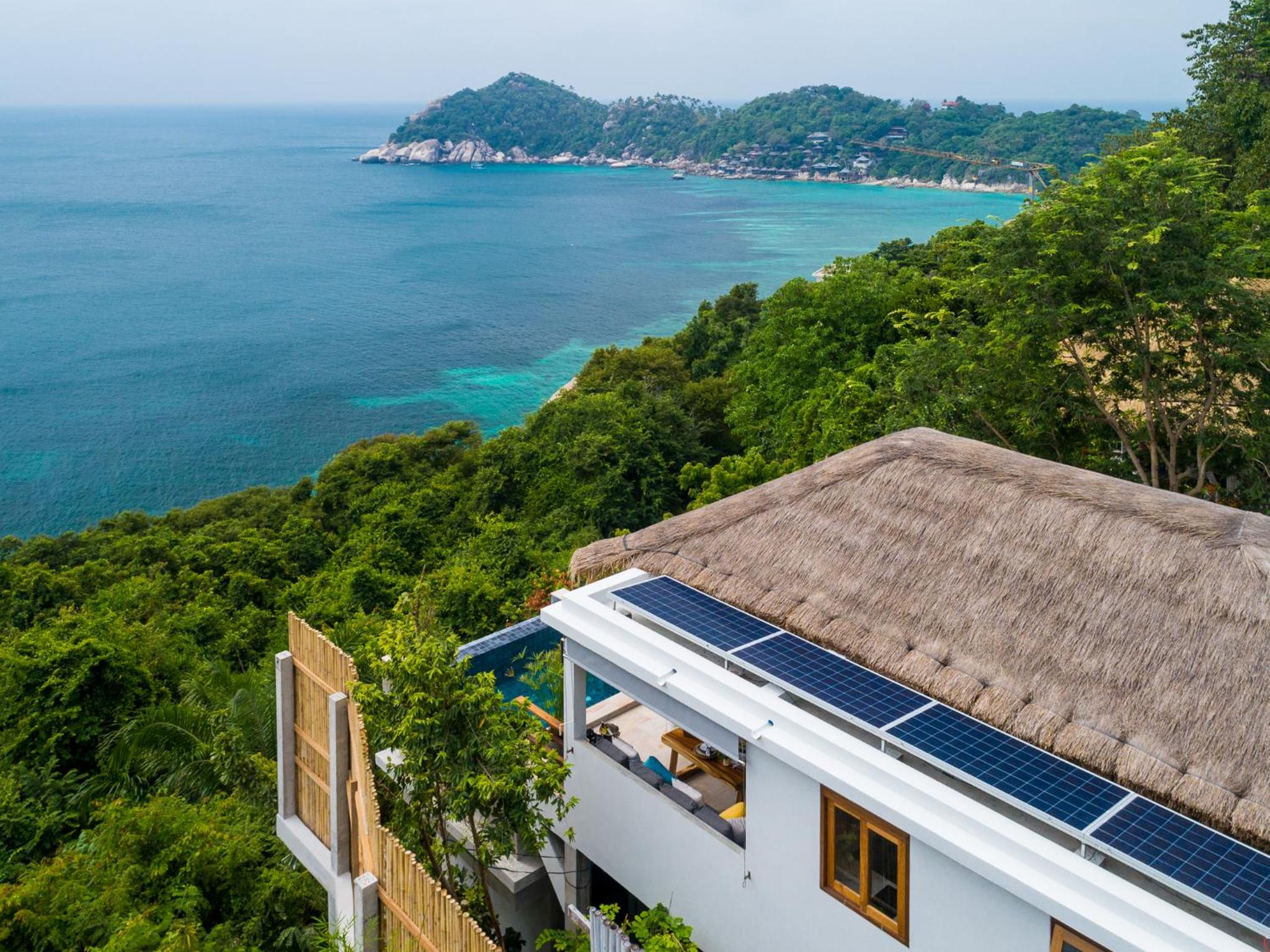 C16B - One Bedroom Private Pool Villa with Seaview photo 2