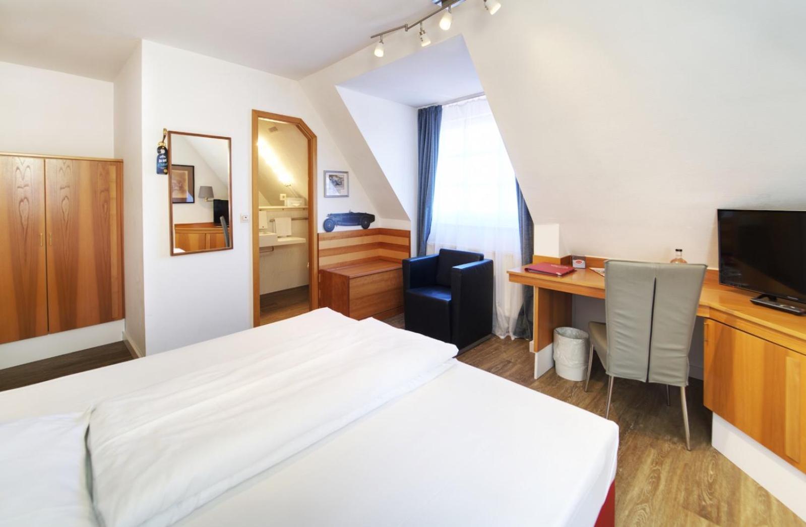 Double Room - Photo 1