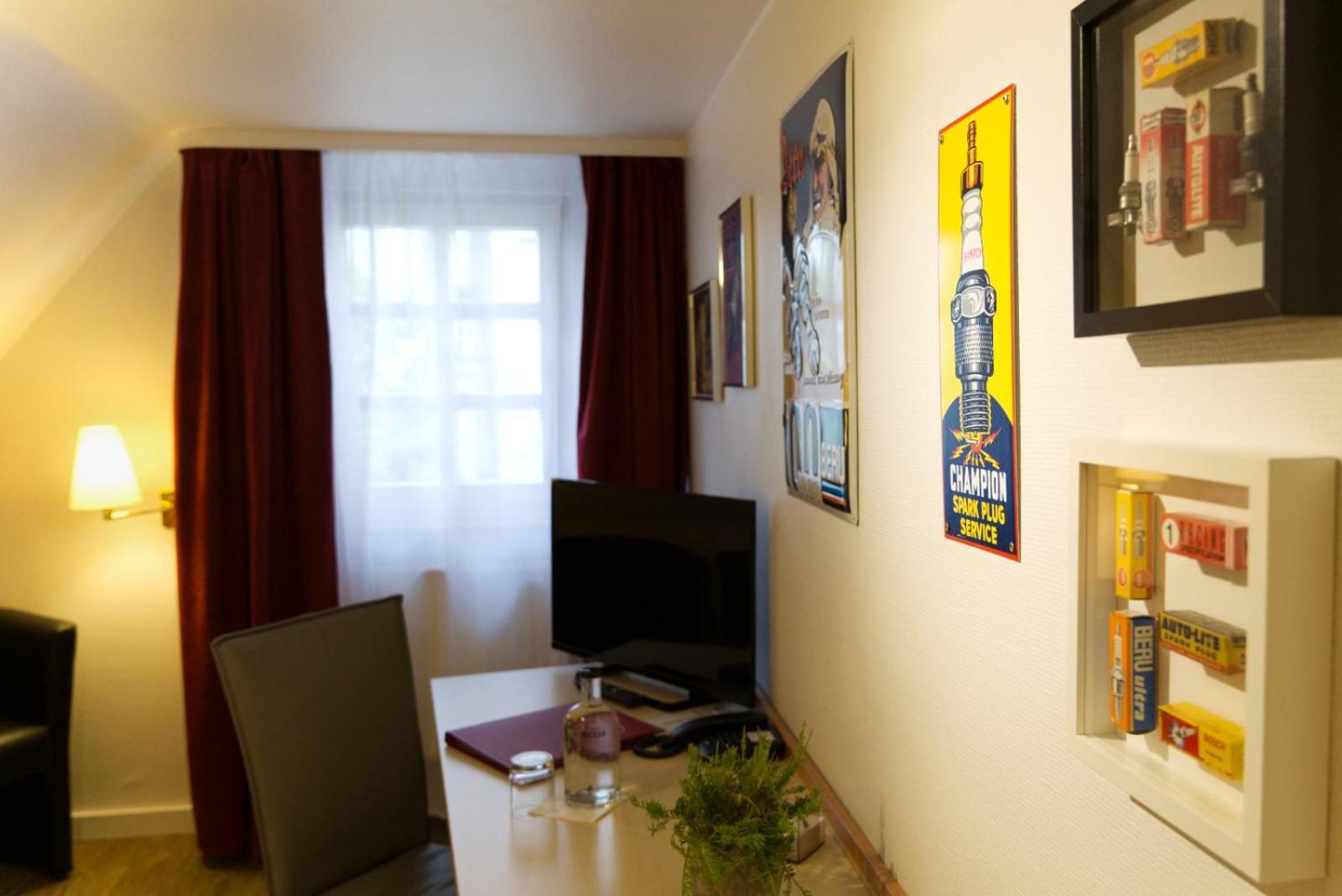 Single Room photo 1