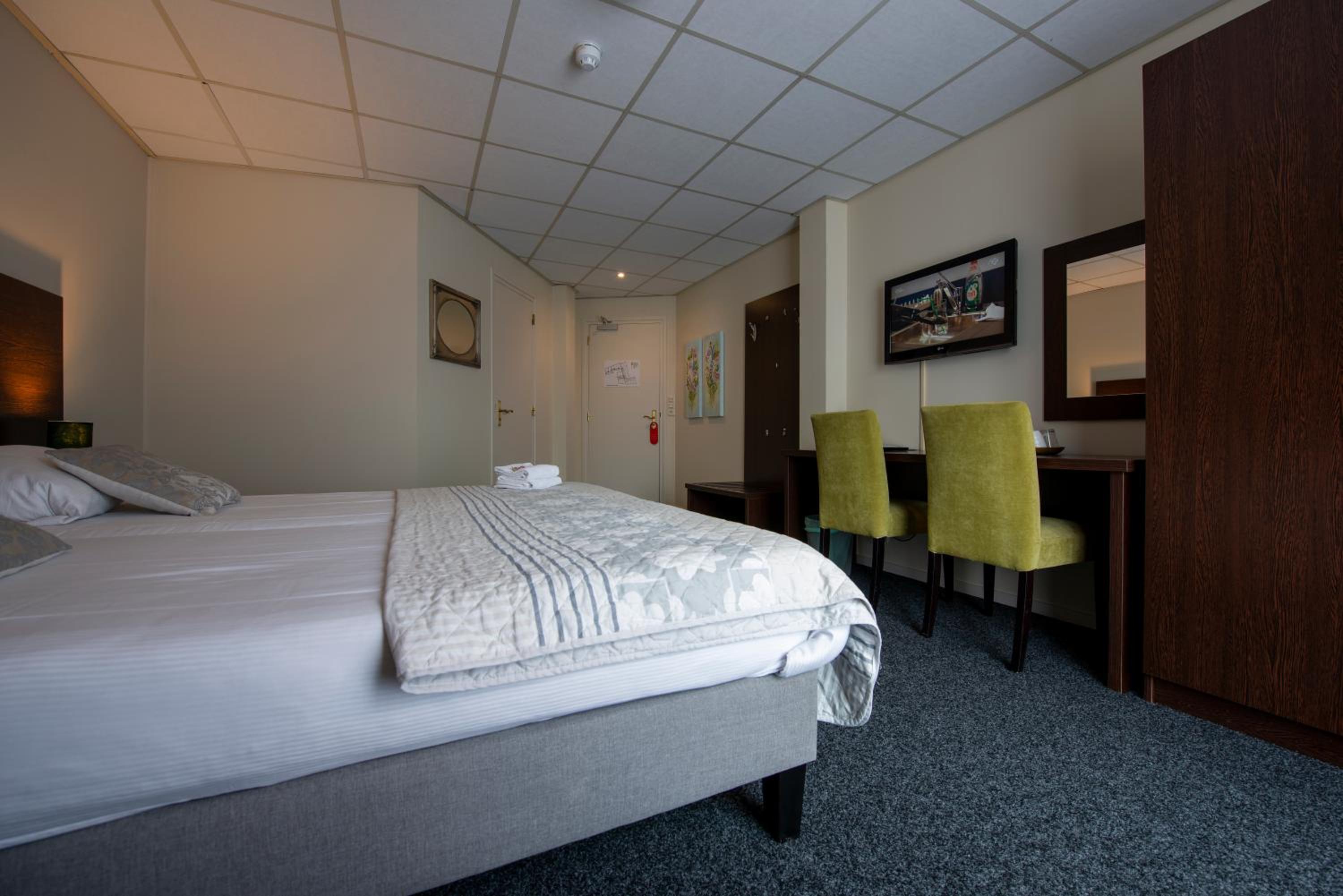 Standard Double Room - Photo 1