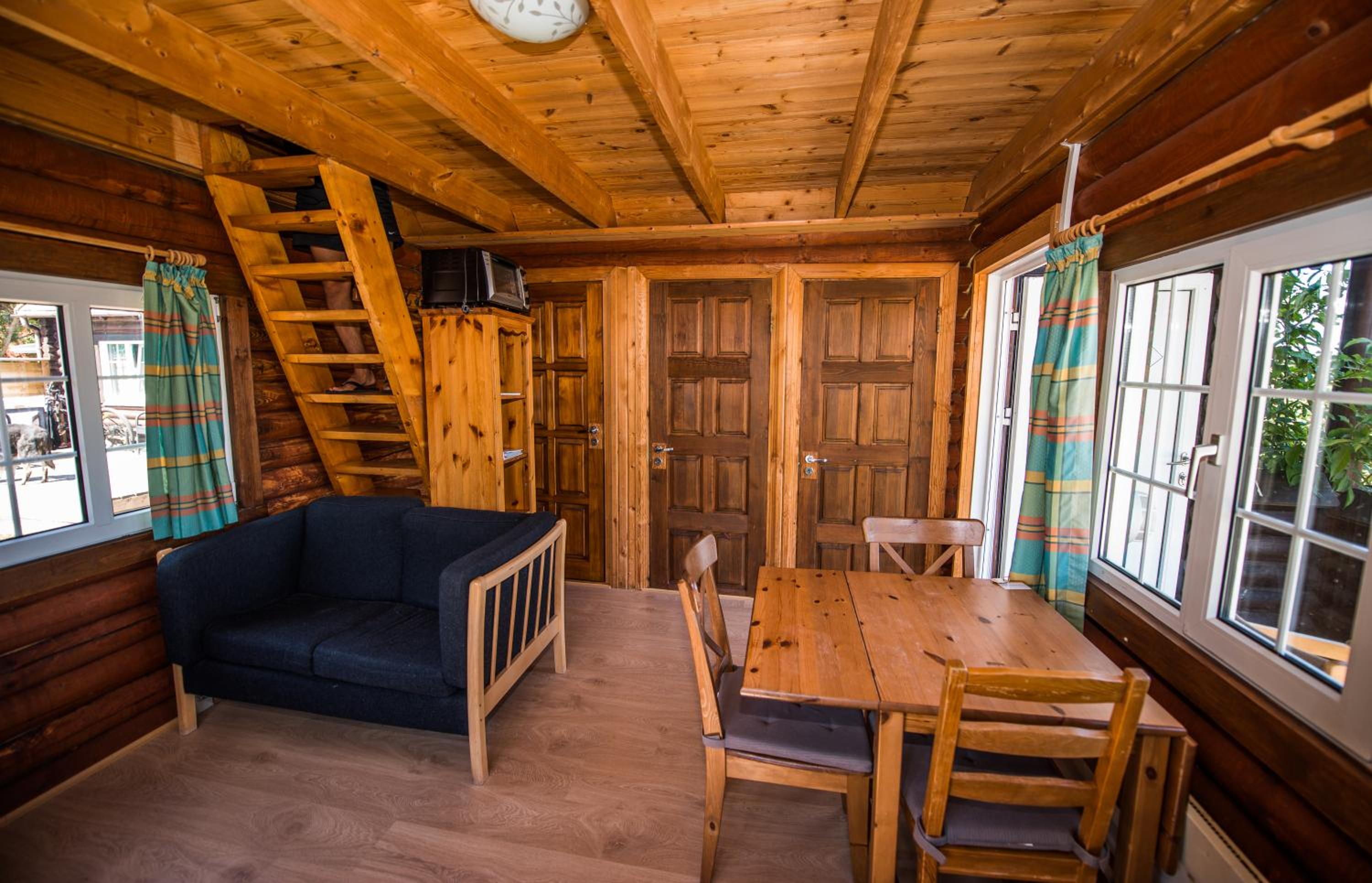 Round Timber Cabins photo 3