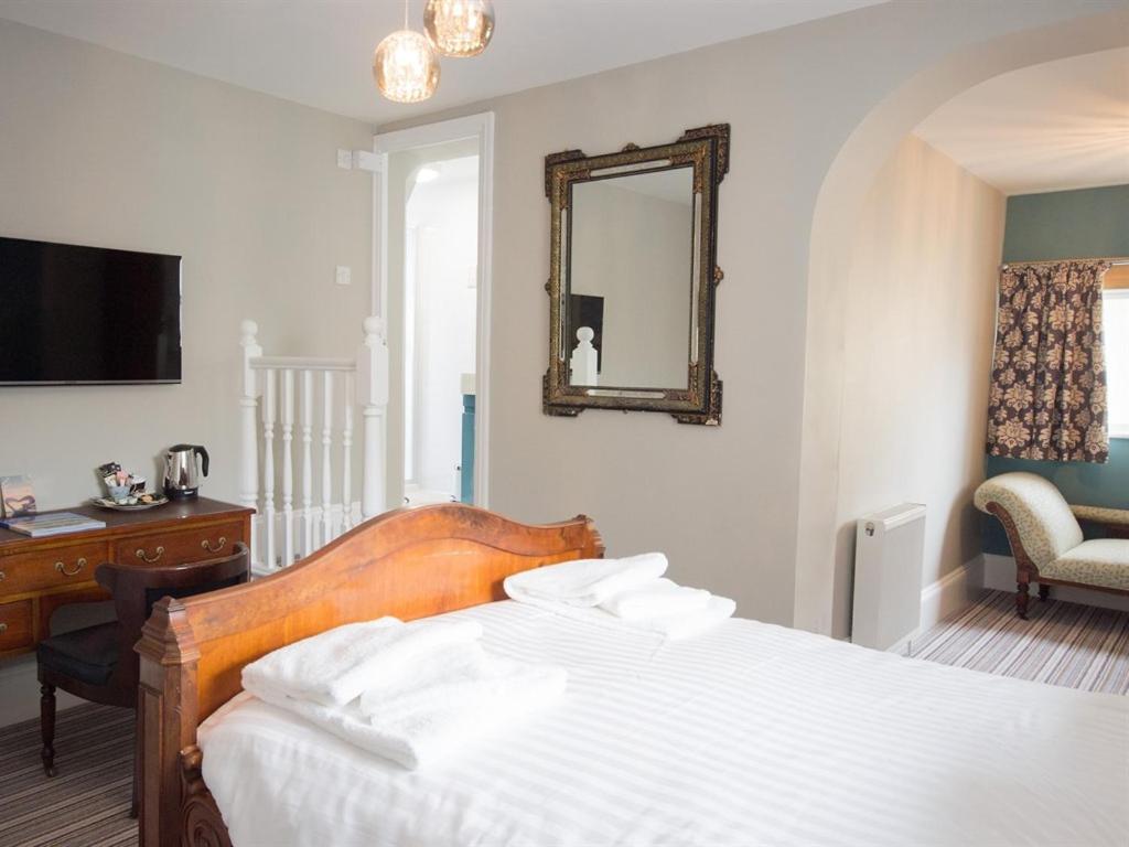 Standard Double Room photo 2