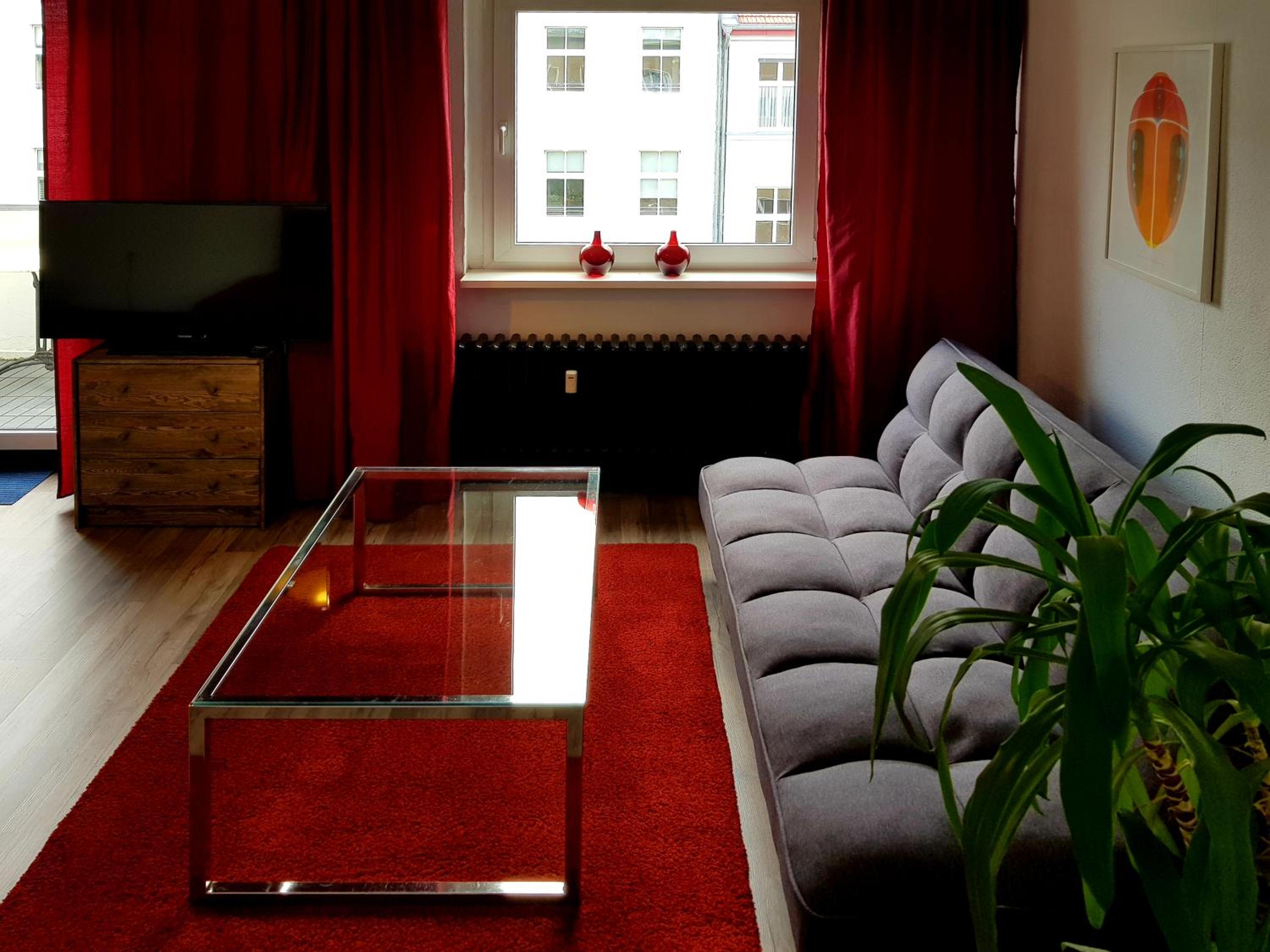 Apartment With Balcony photo 3