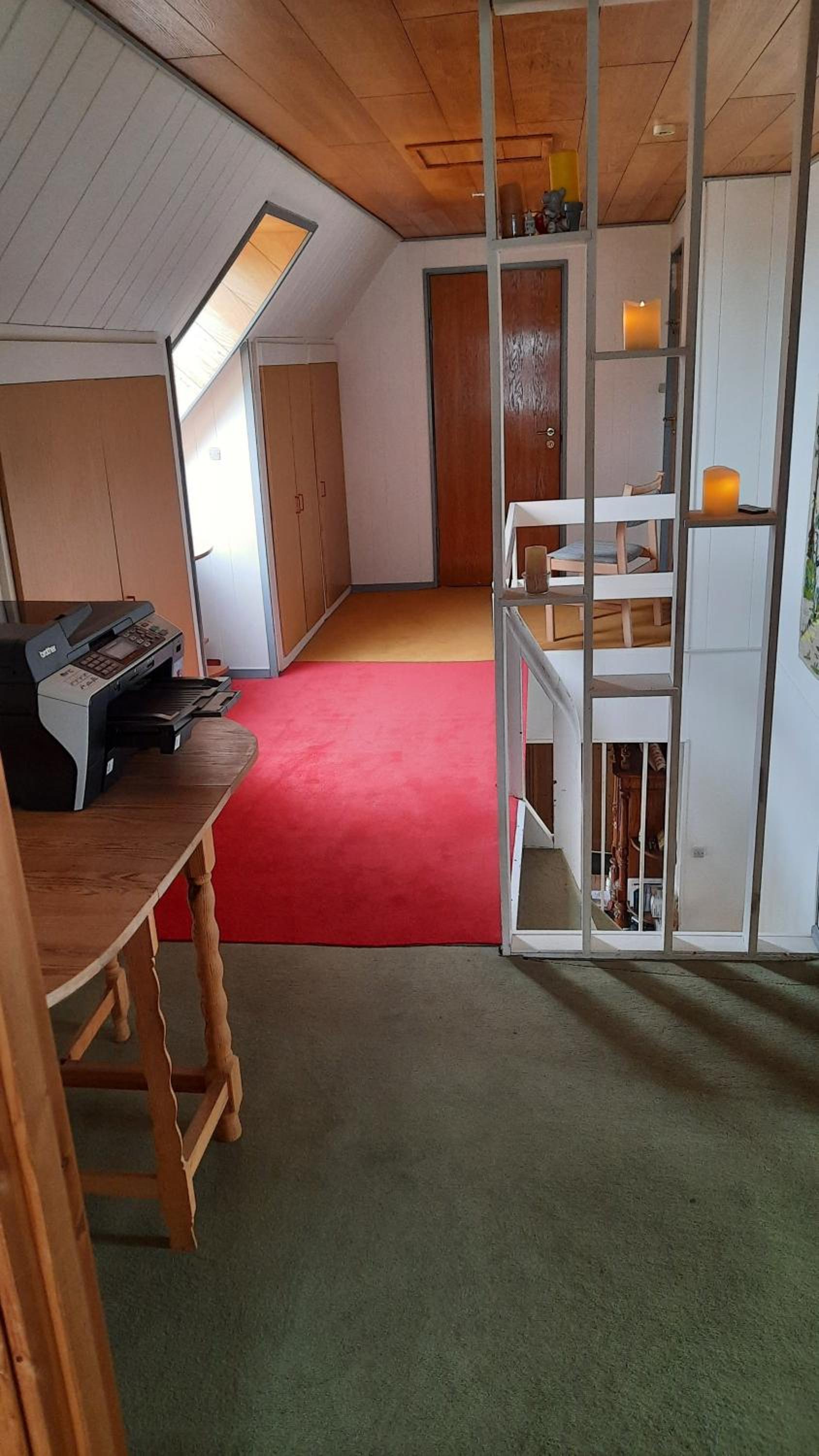 Twin Room with Shared Bathroom photo 2