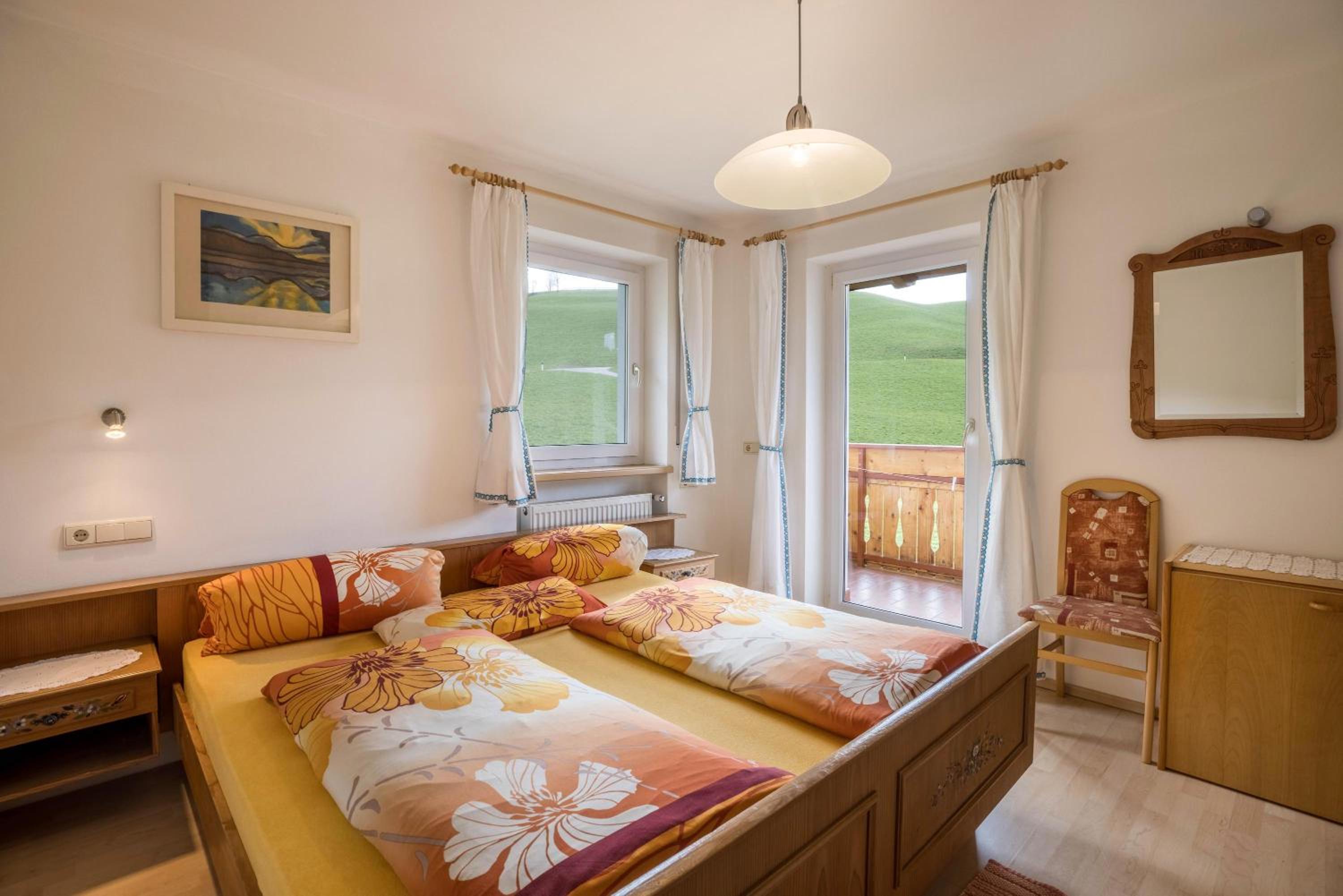 Two-Bedroom Deluxe Apartment with Garden View