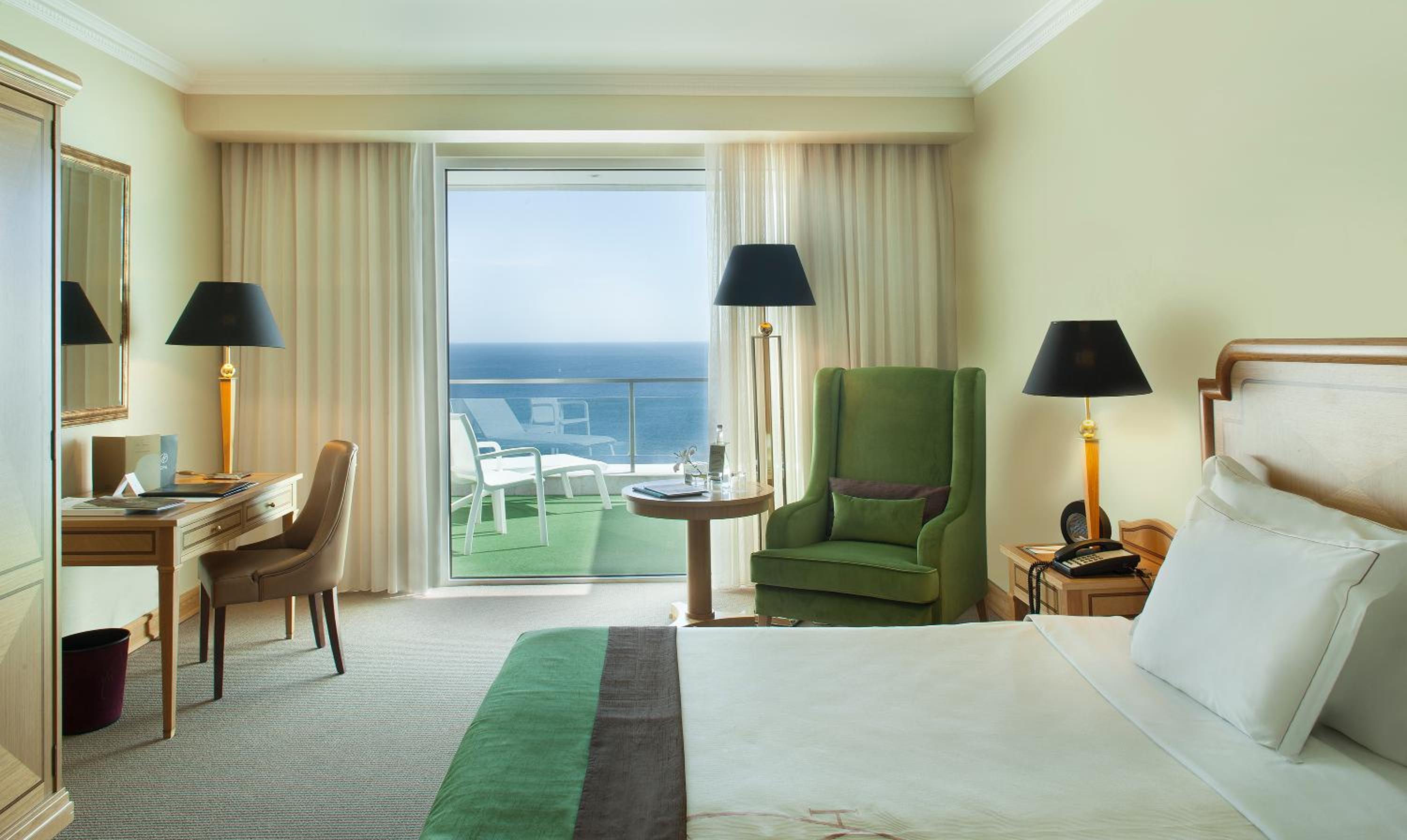 Deluxe Double or Twin Room - Photo 2