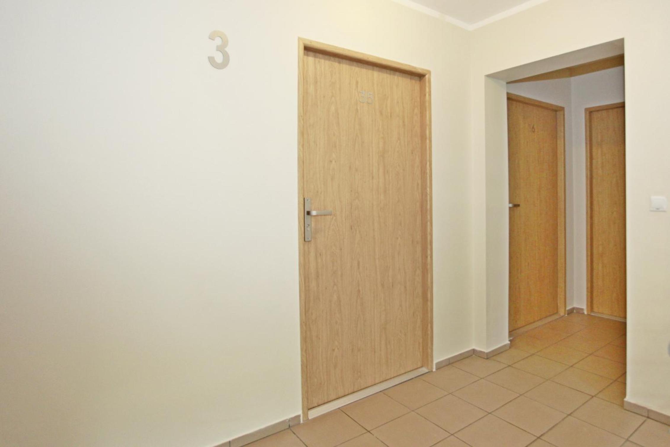 Standard Family Room - Photo 2