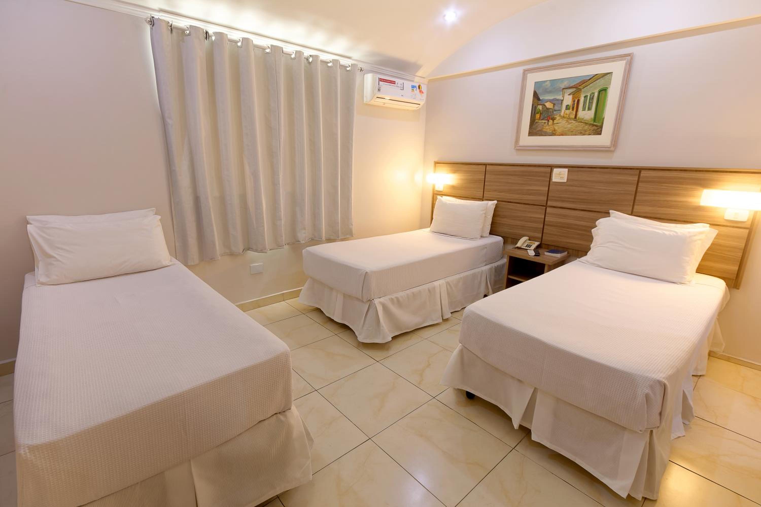 Standard Triple Room - Photo 3