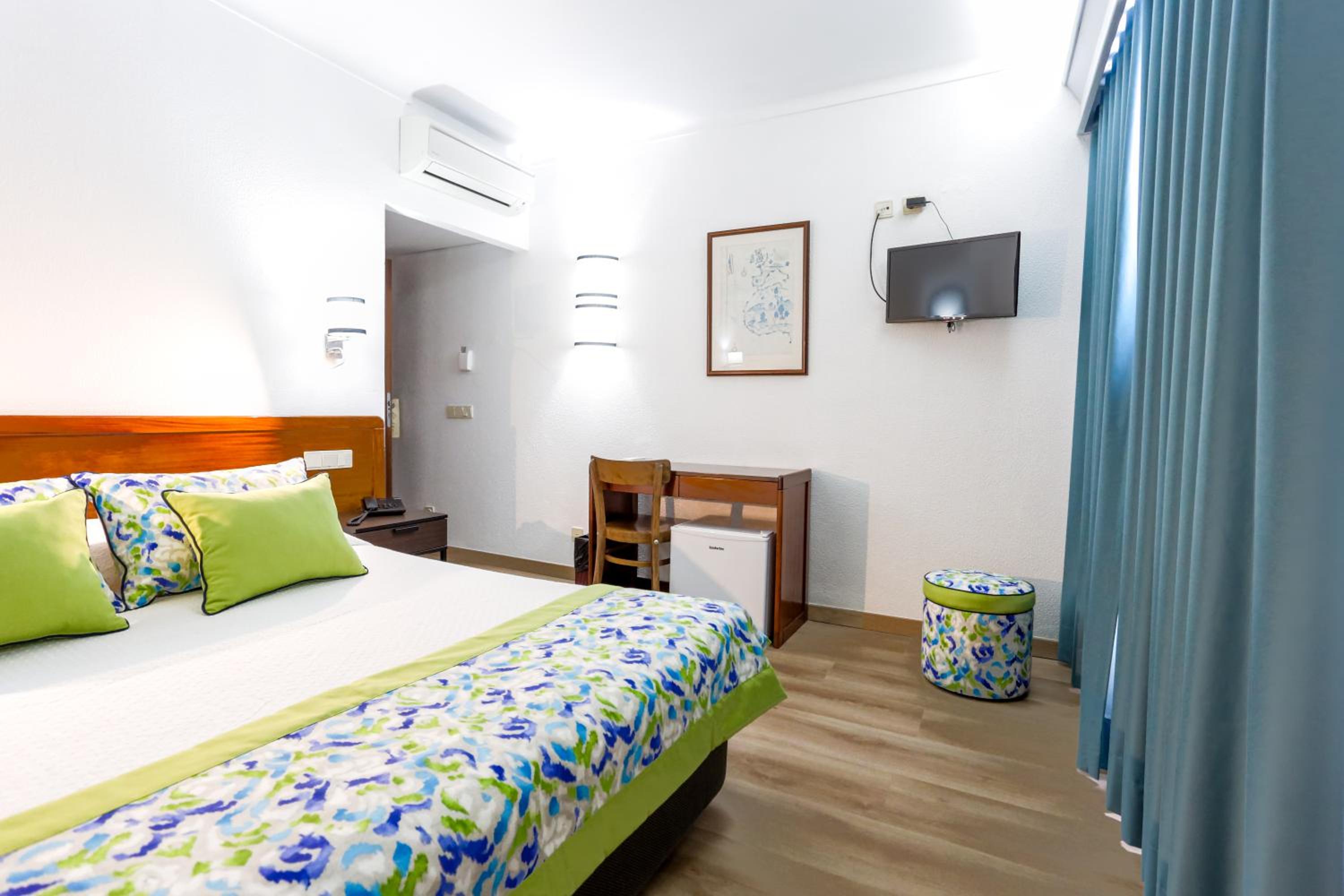 Double Room - Photo 14
