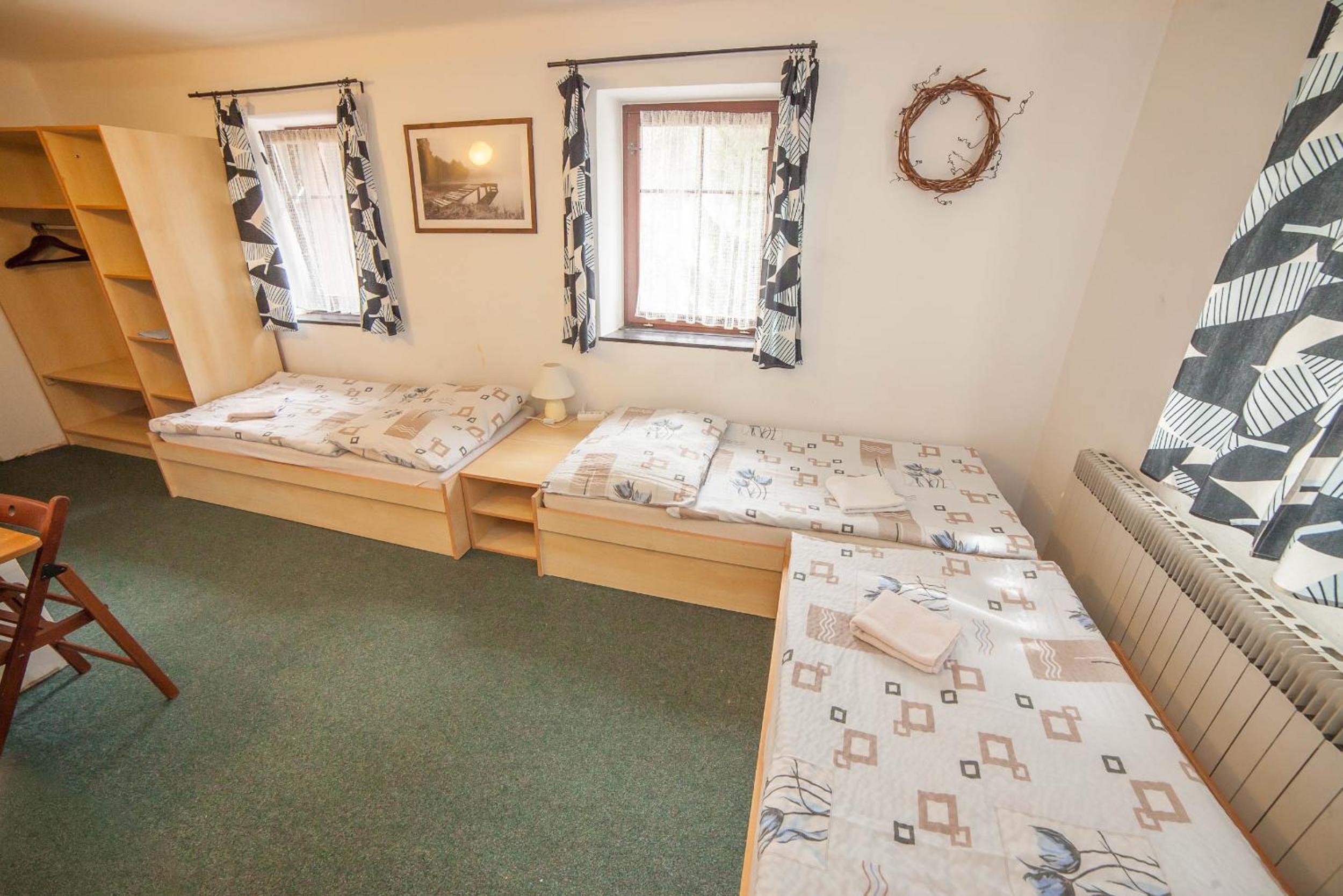 Triple Room - Photo 9