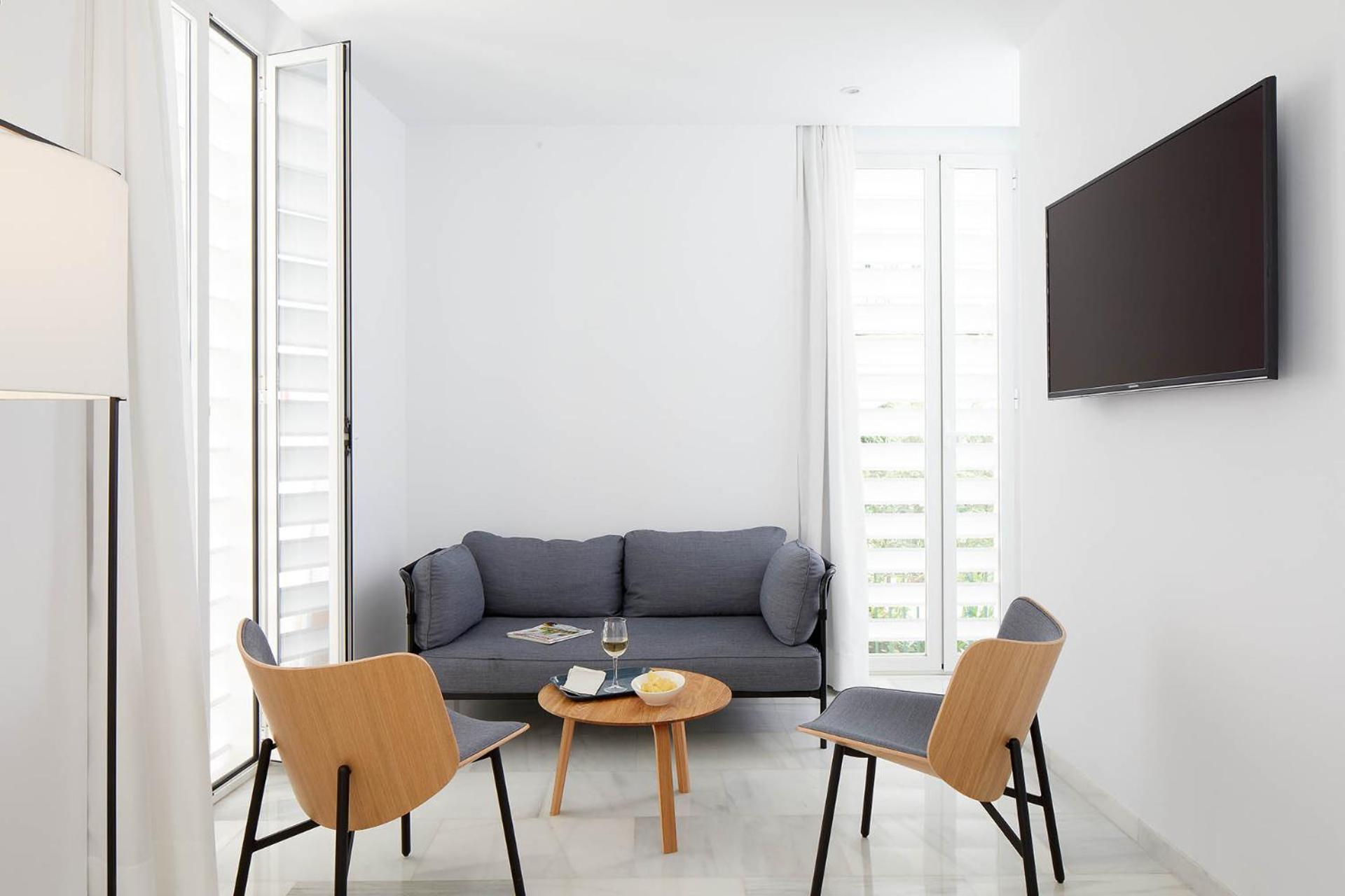 Duplex Apartment - Photo 3