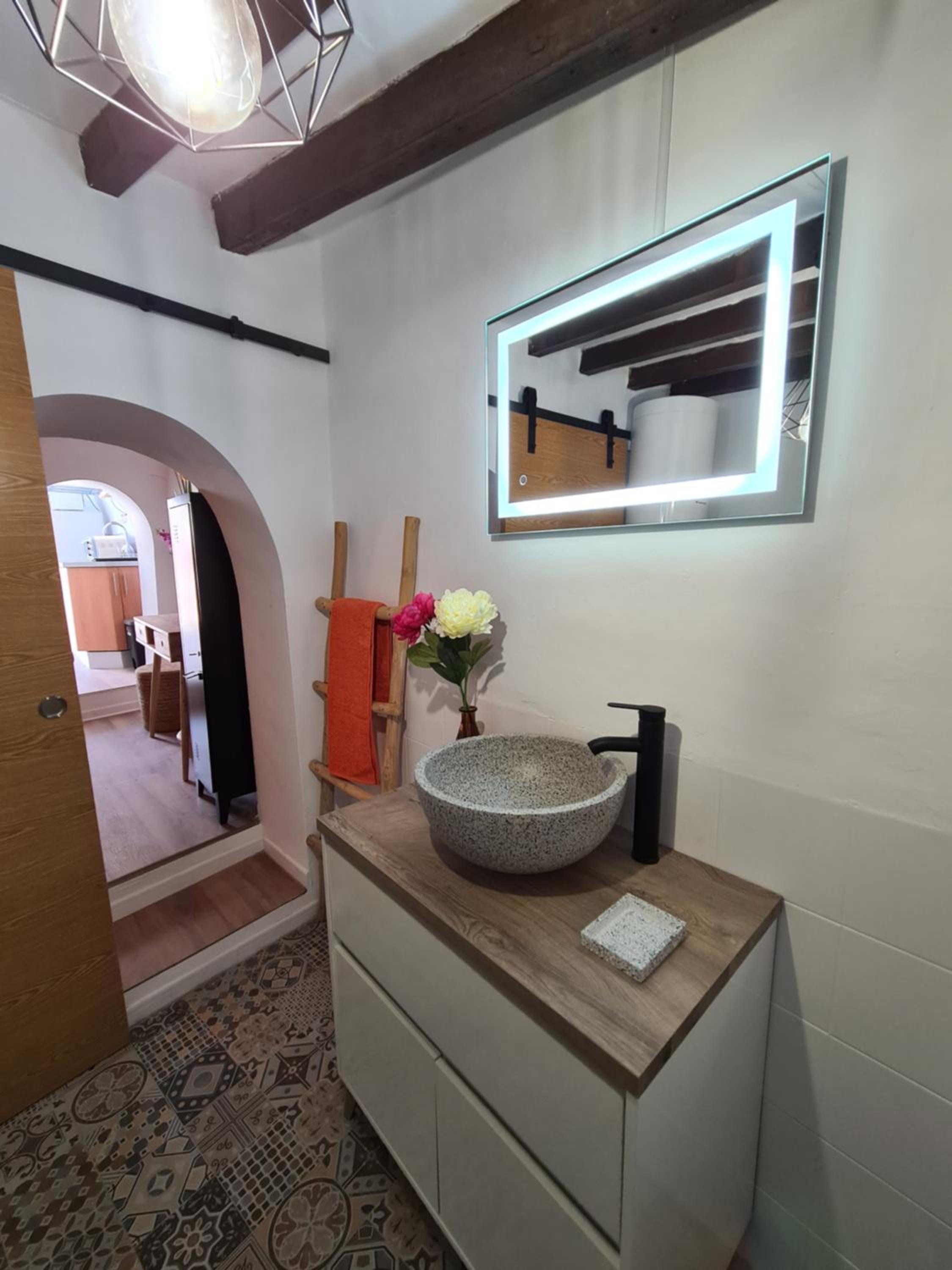 One-Bedroom House photo 2