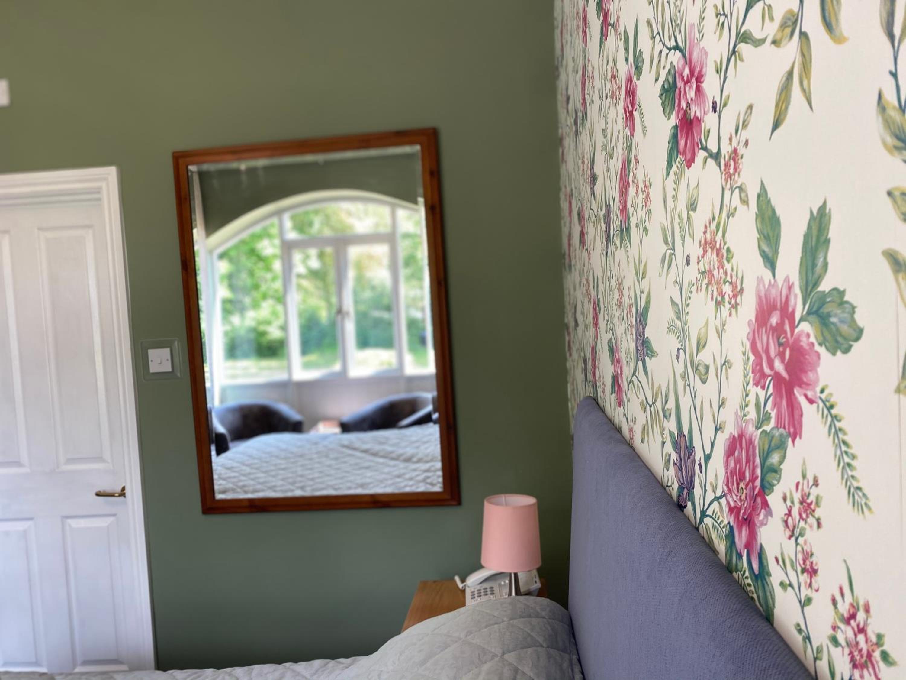 Double Room - Disability Access - Photo 8