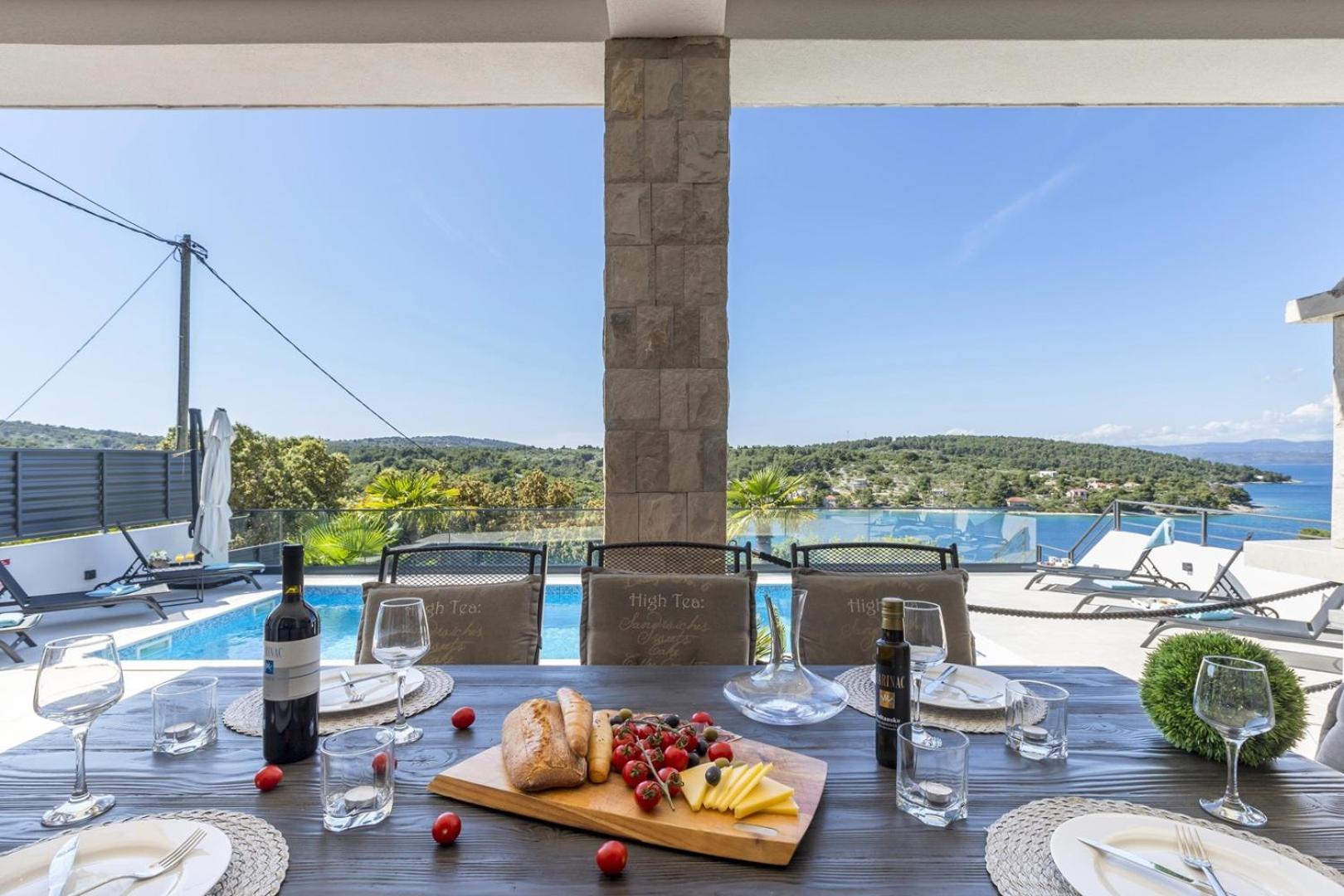 Villa - Beach Front photo 3