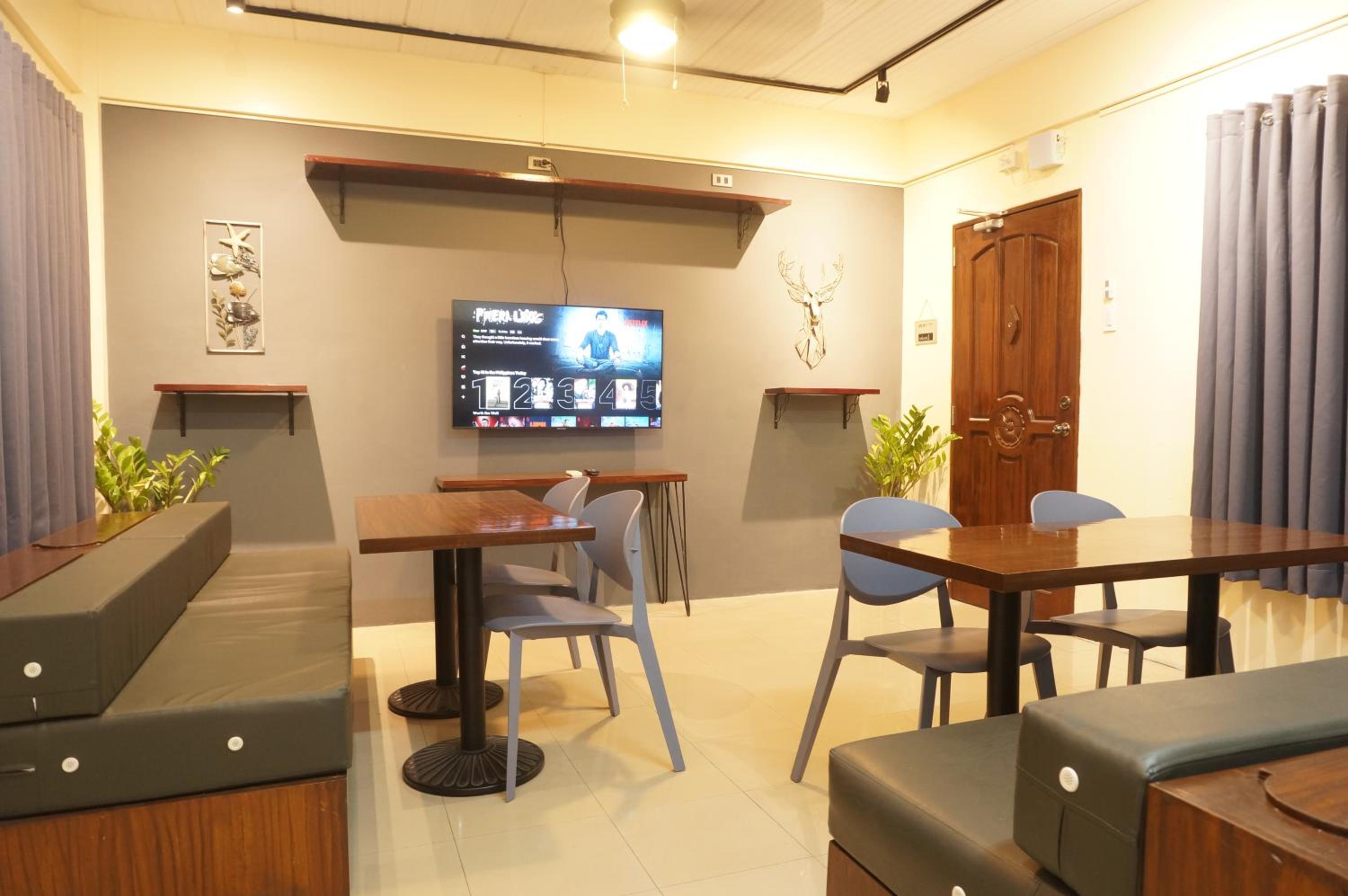 Two-Bedroom Apartment - Photo 13