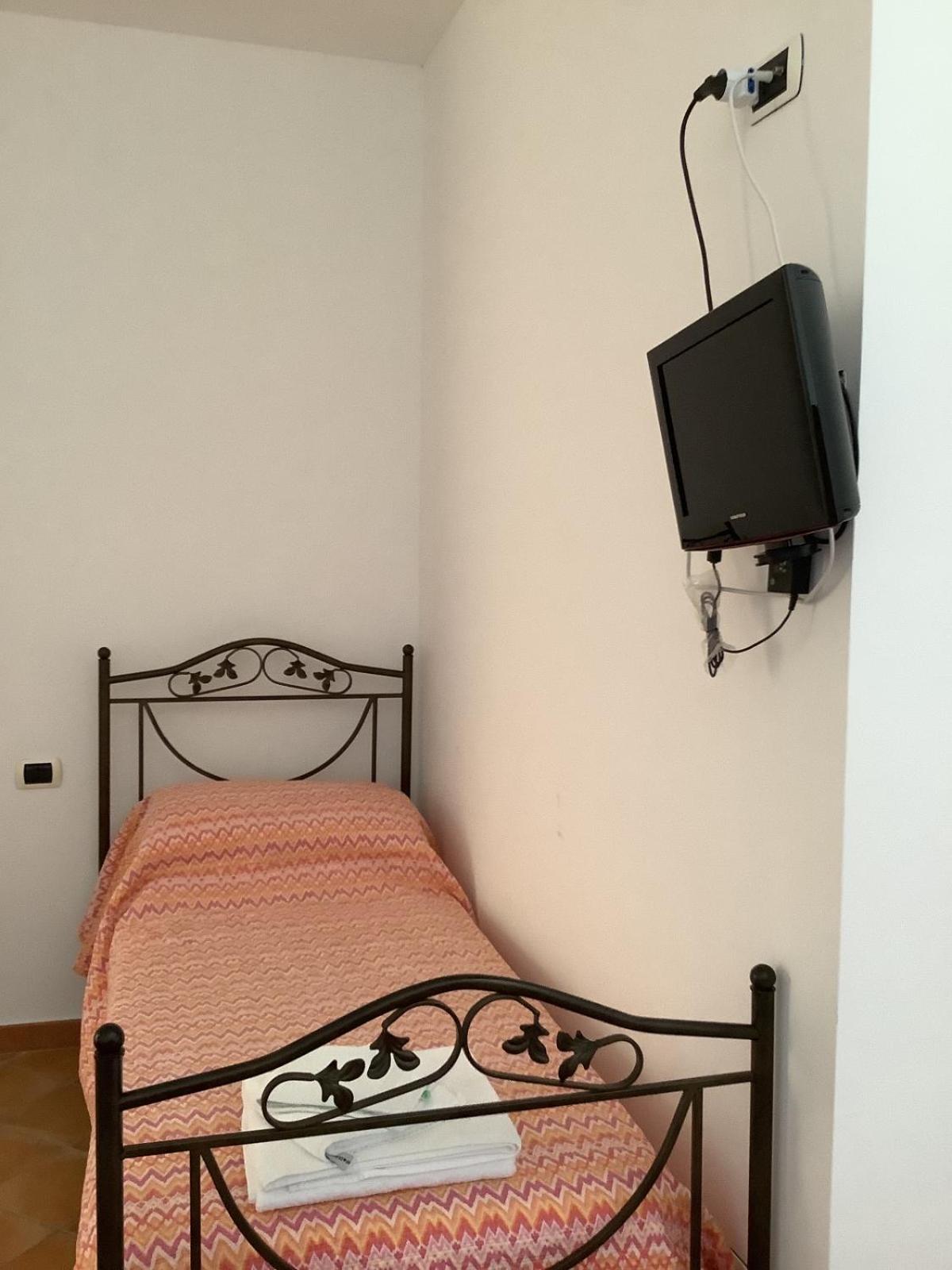 Double Room with Terrace photo 2