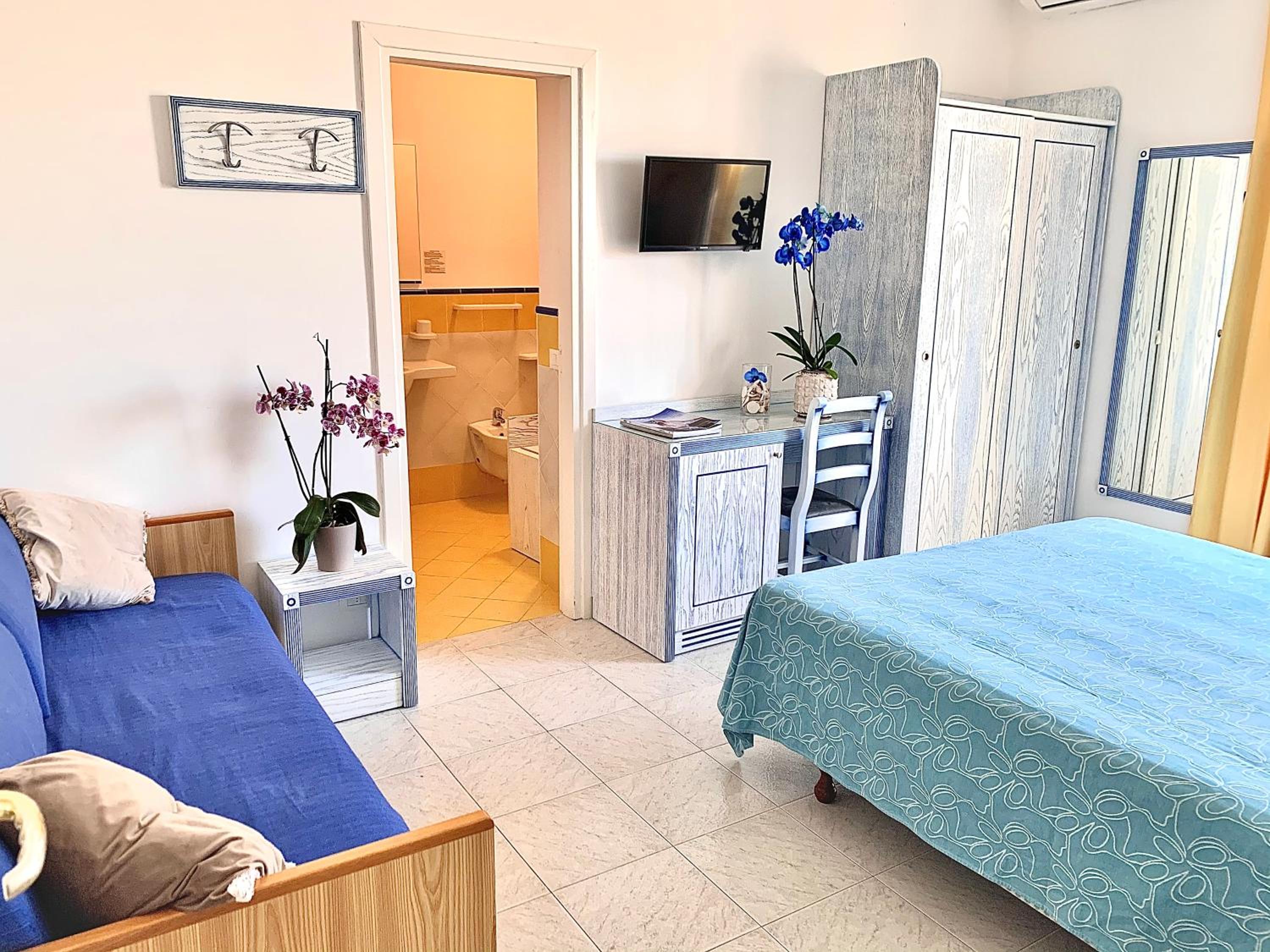 Triple Room - Photo 2