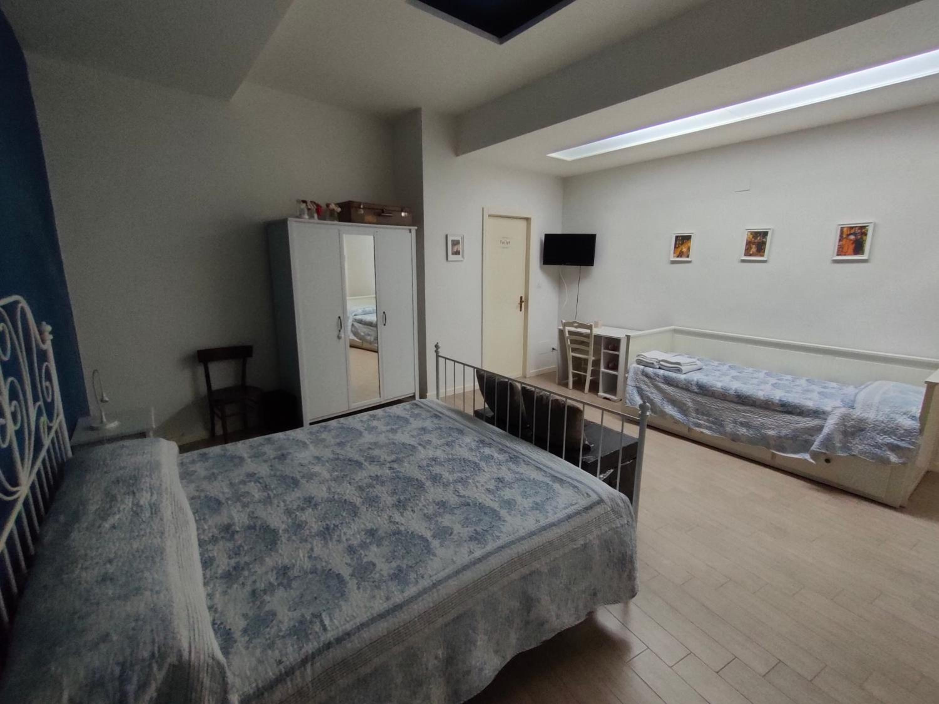 Superior Quadruple Room photo 3