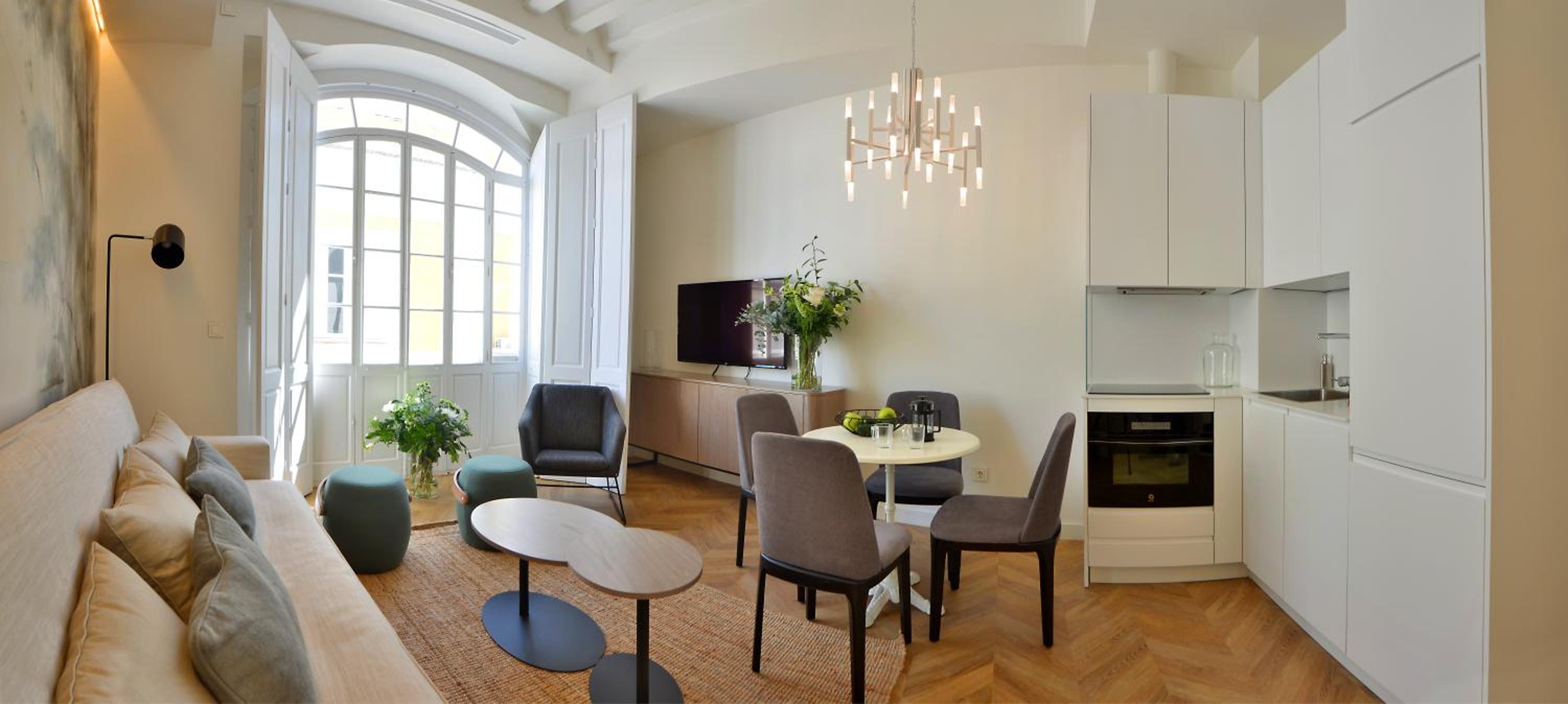 Two-Bedroom Apartment - Photo 11
