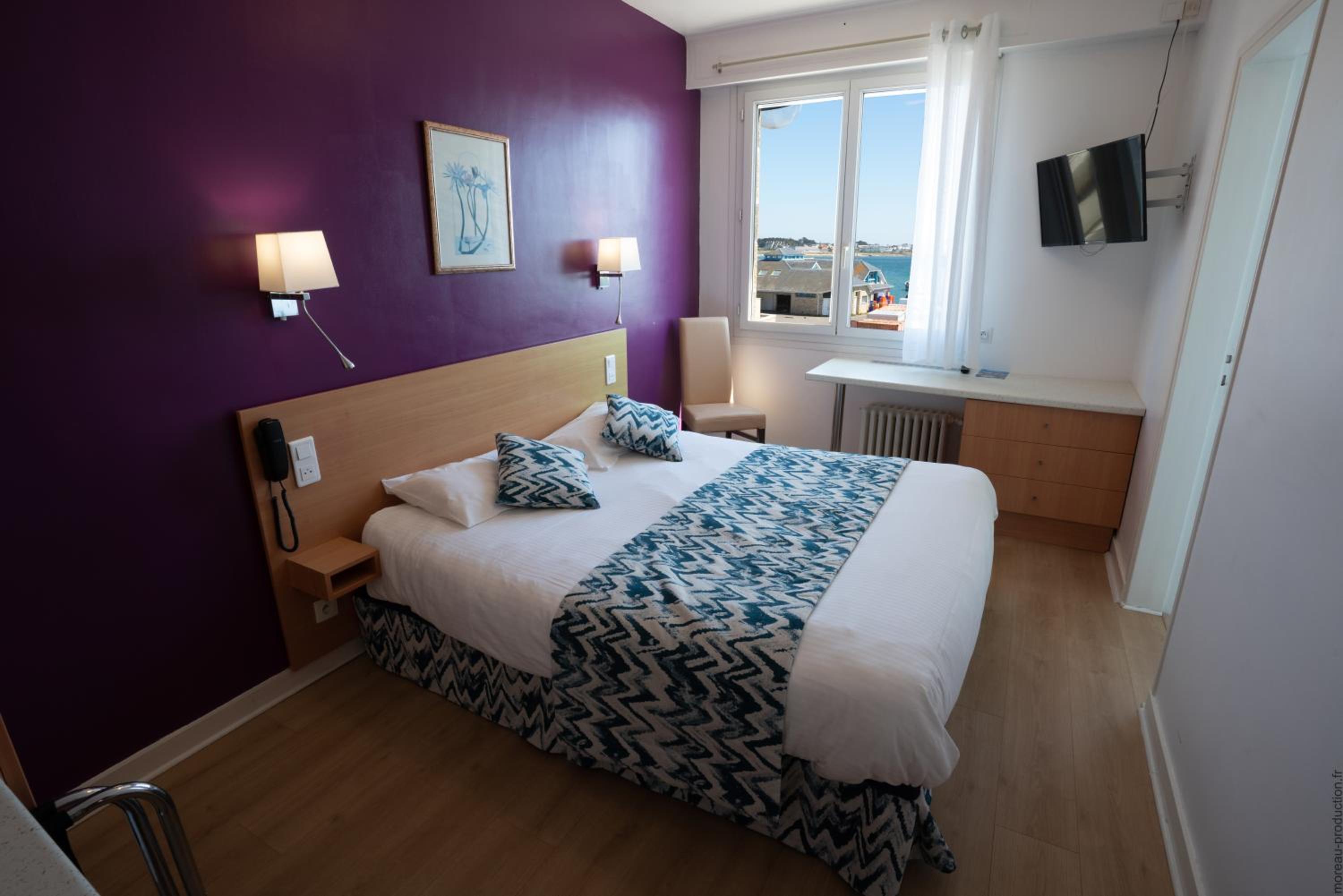 Standard Double Room - Photo 6