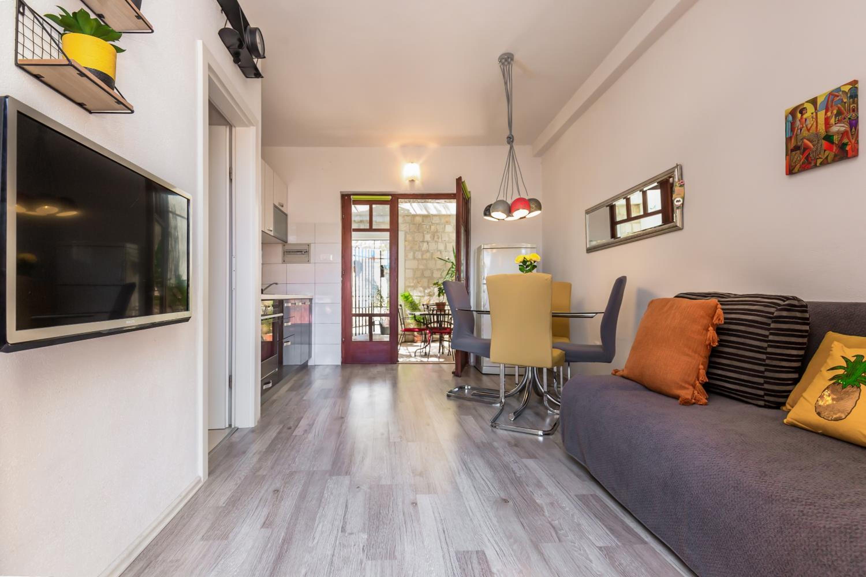 Apartment with Terrace