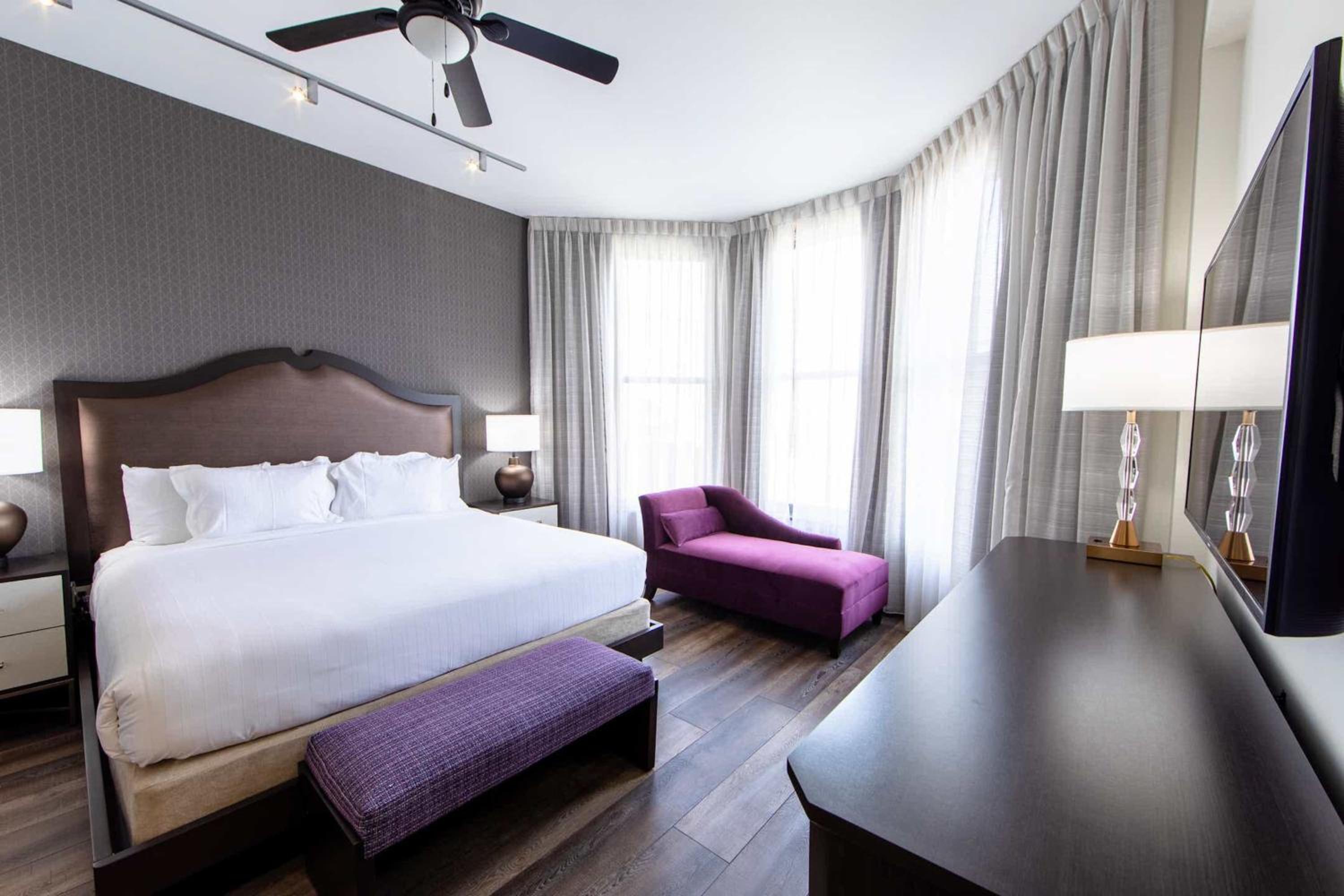 Two-Bedroom Signature Villa - Photo 4