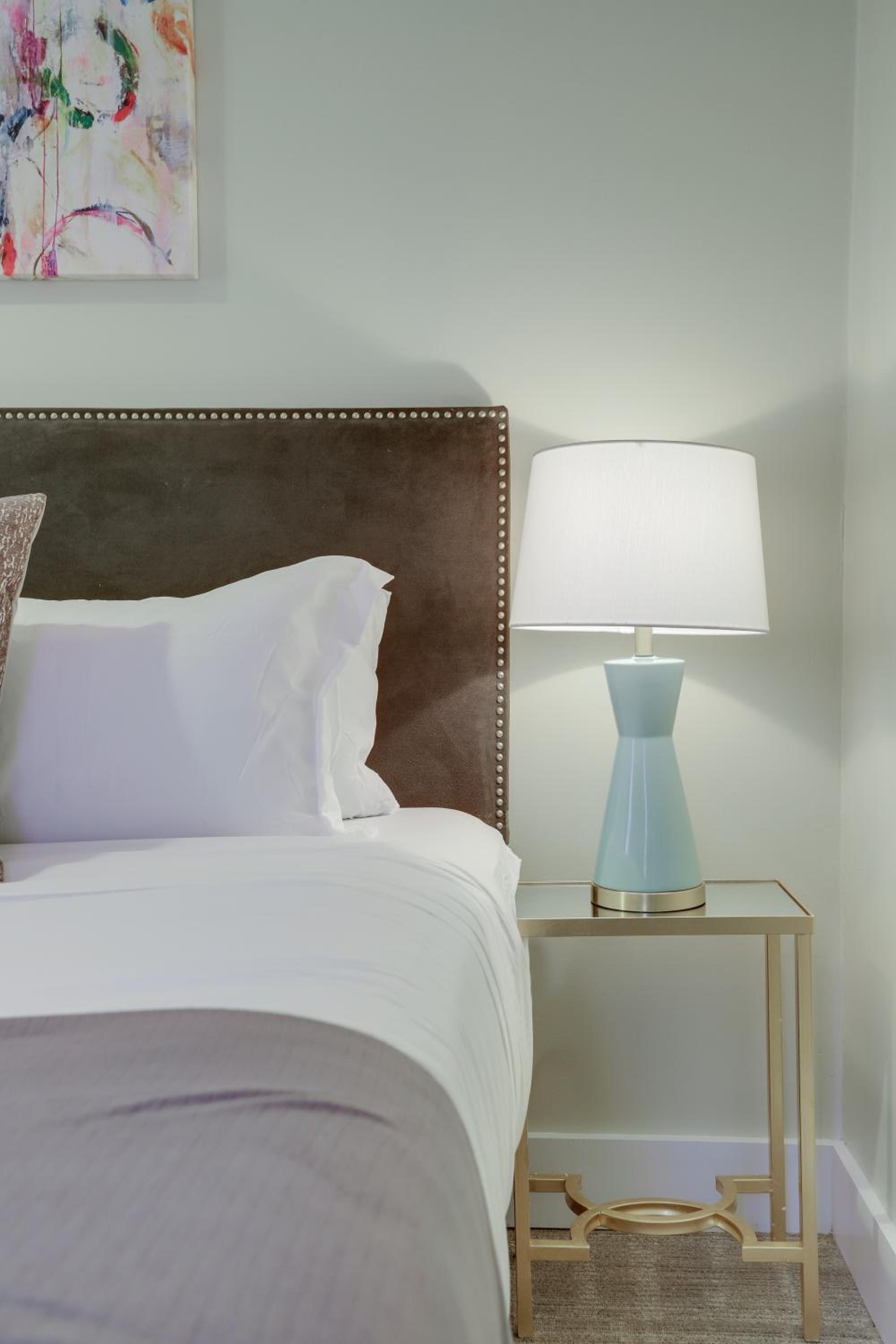 Standard Queen Room - Photo 6