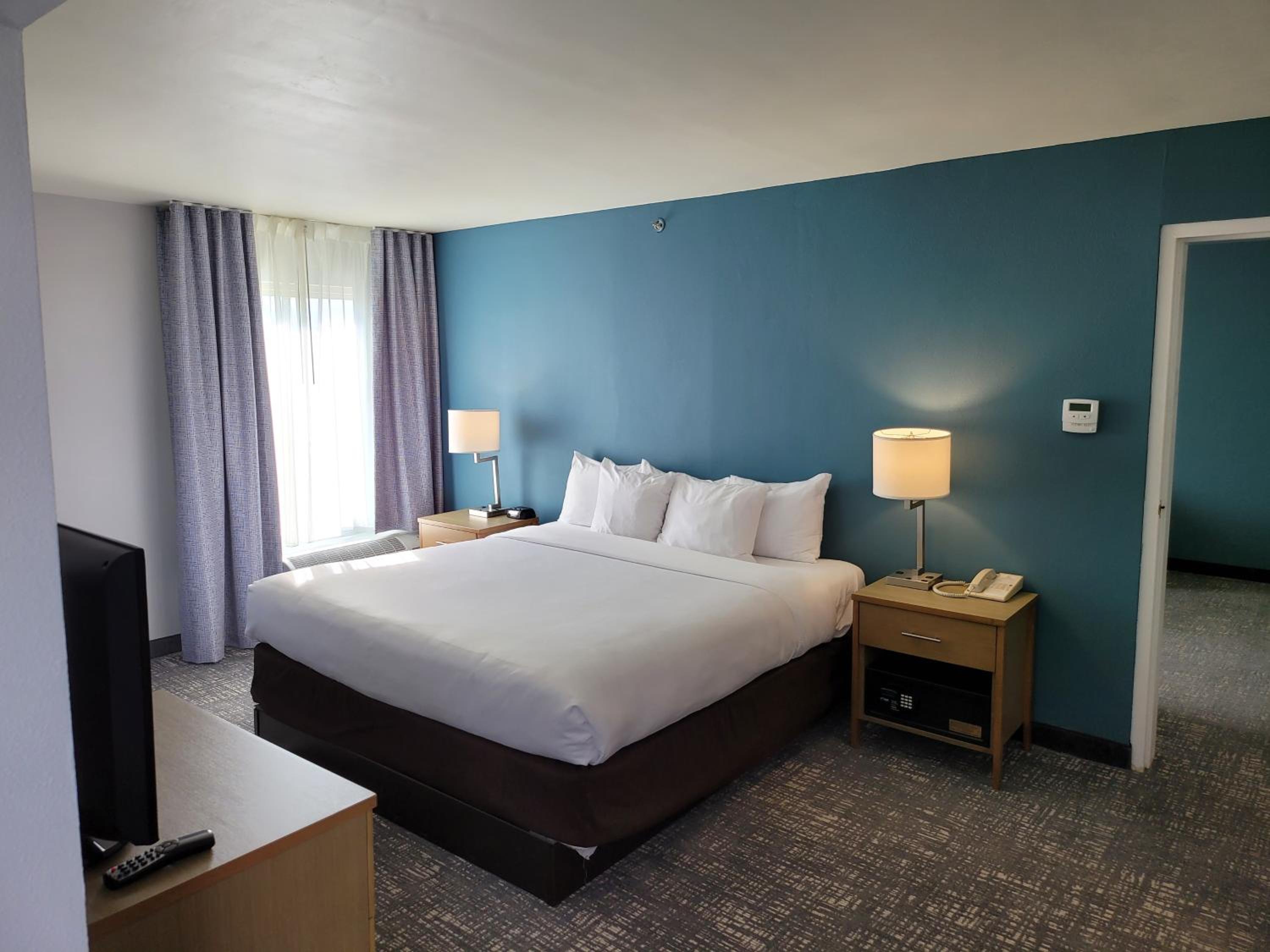King Suite - Photo 8