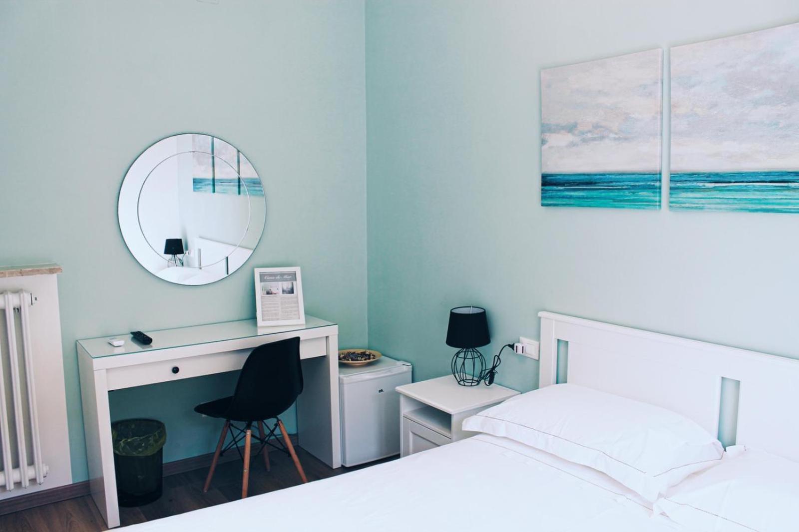 Deluxe Double Room with Sea View photo 1