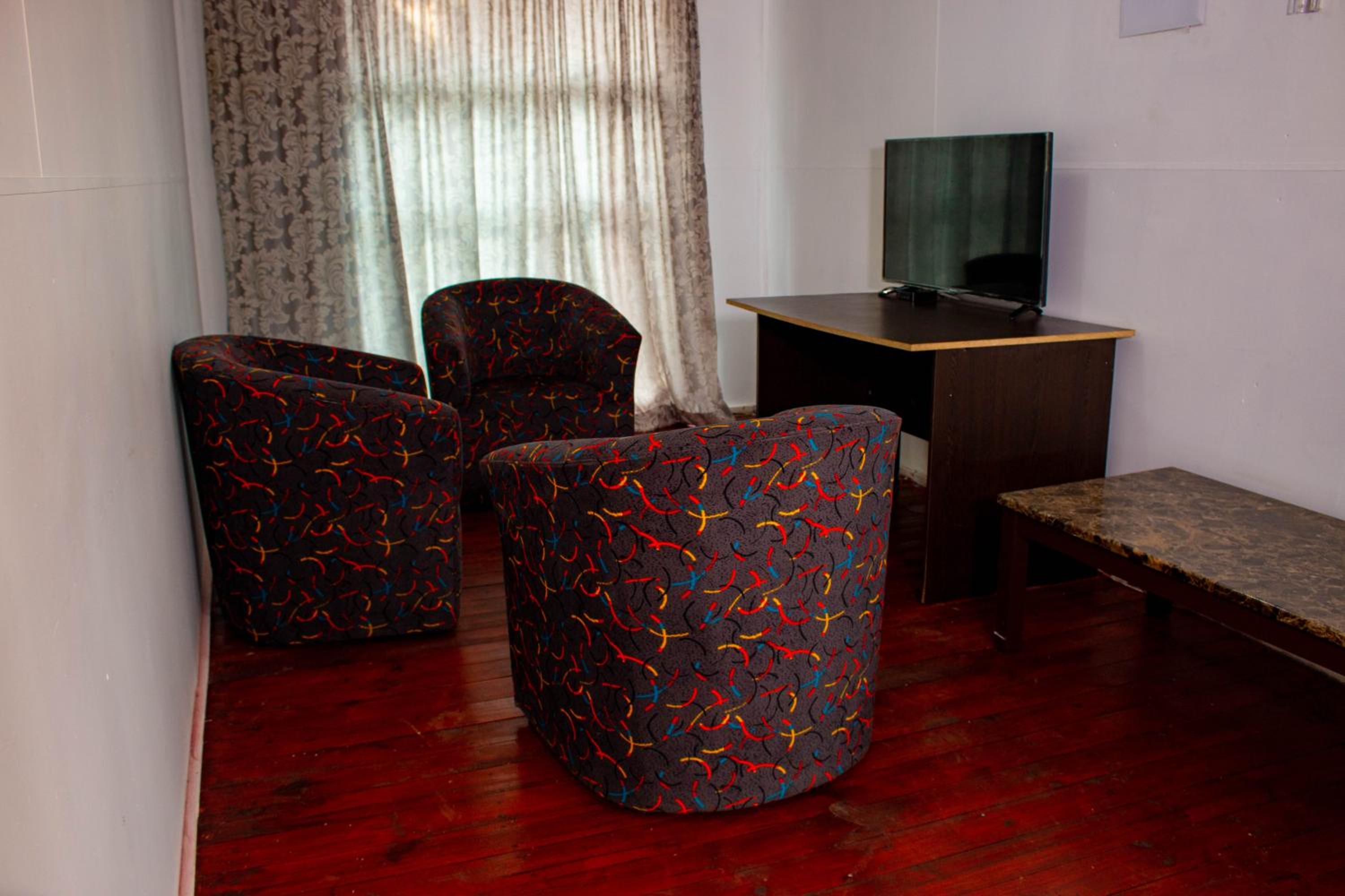 Family Double Room - Photo 8
